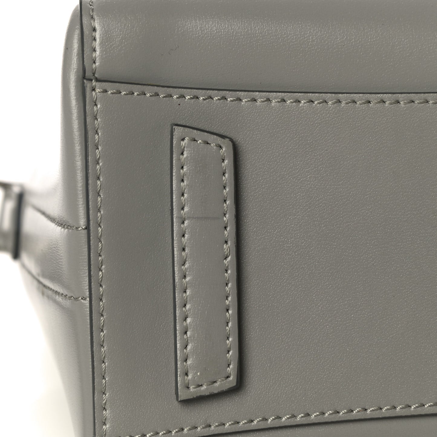 Shiny Lord Calfskin Mini Antigona Pearl Grey