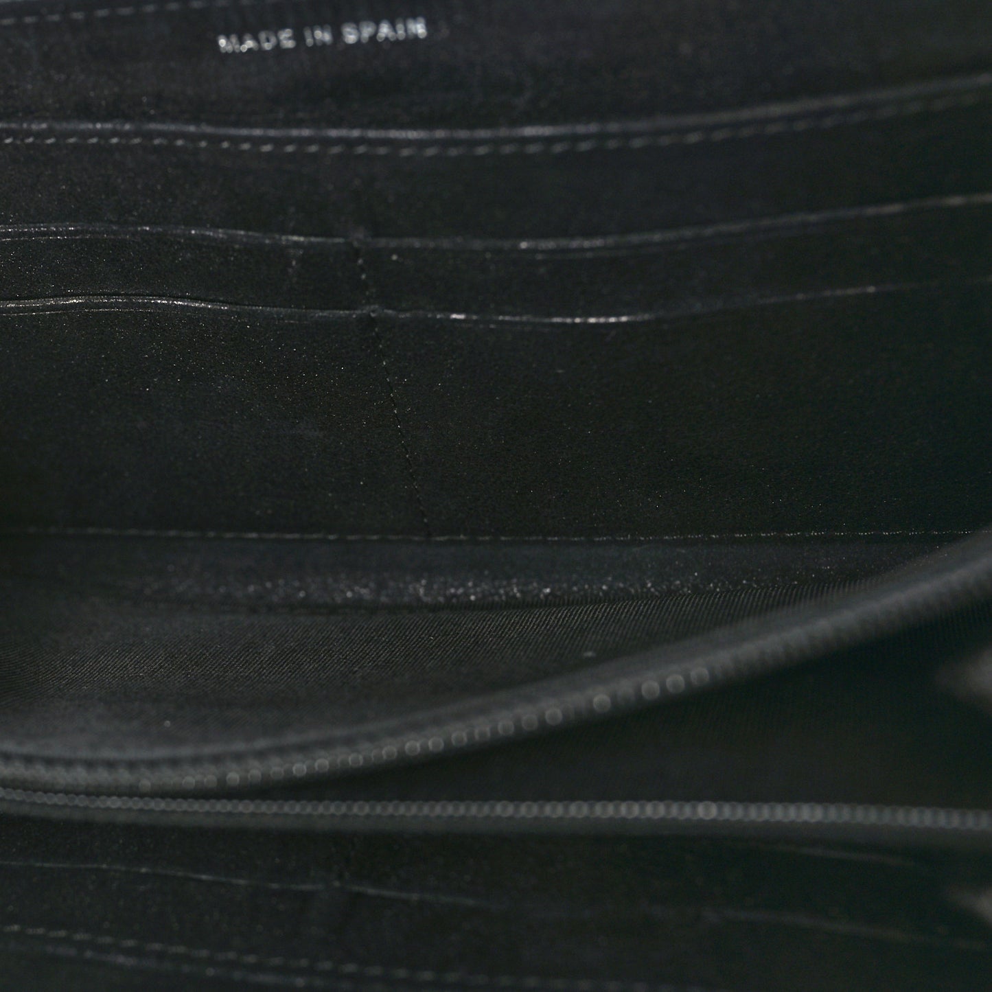Iridescent Lambskin Quilted CC Long Zipped Wallet Black