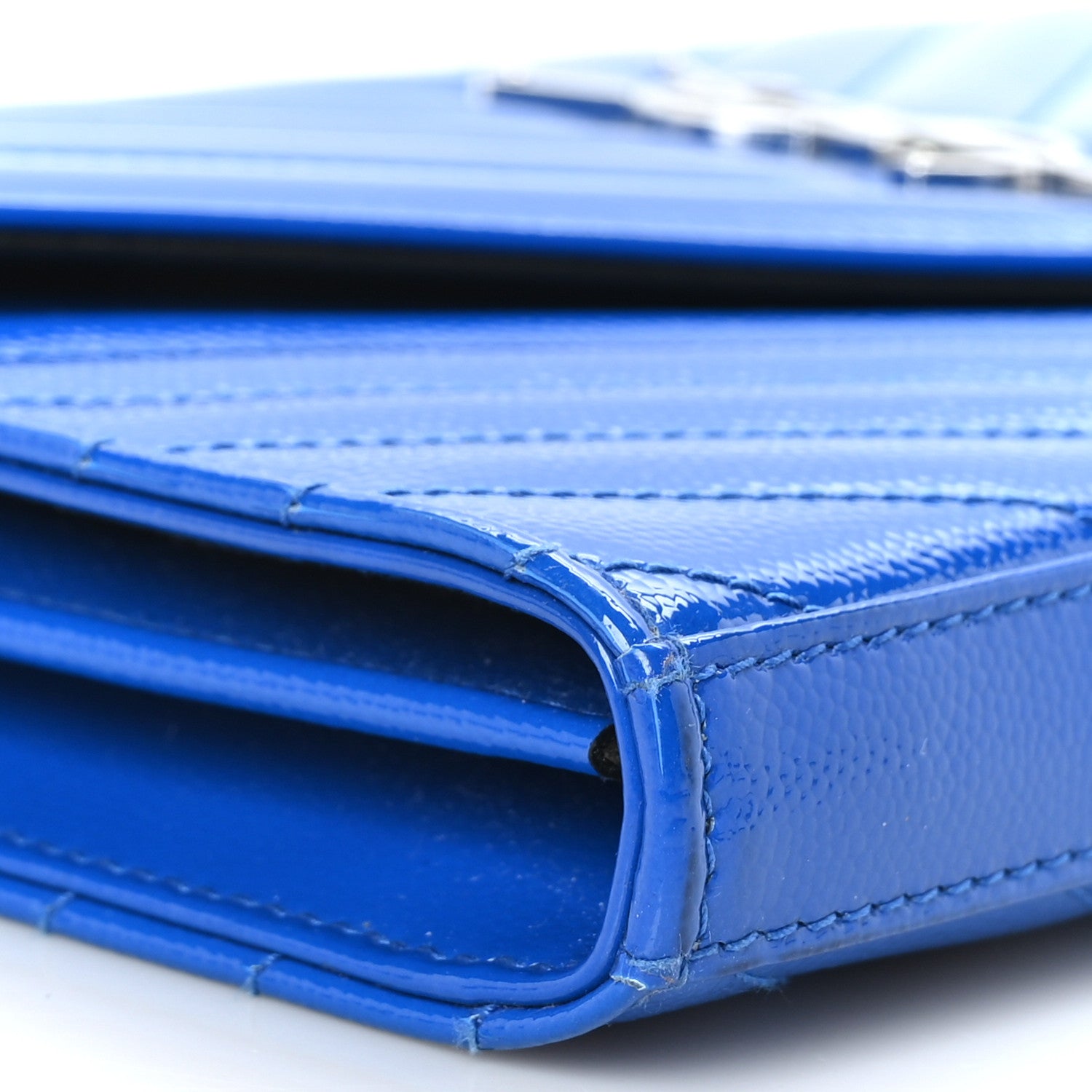 Saint Laurent Patent Grain De Poudre Matelasse Chevron Monogram Chain Wallet Blue Majorelle 9 of 10