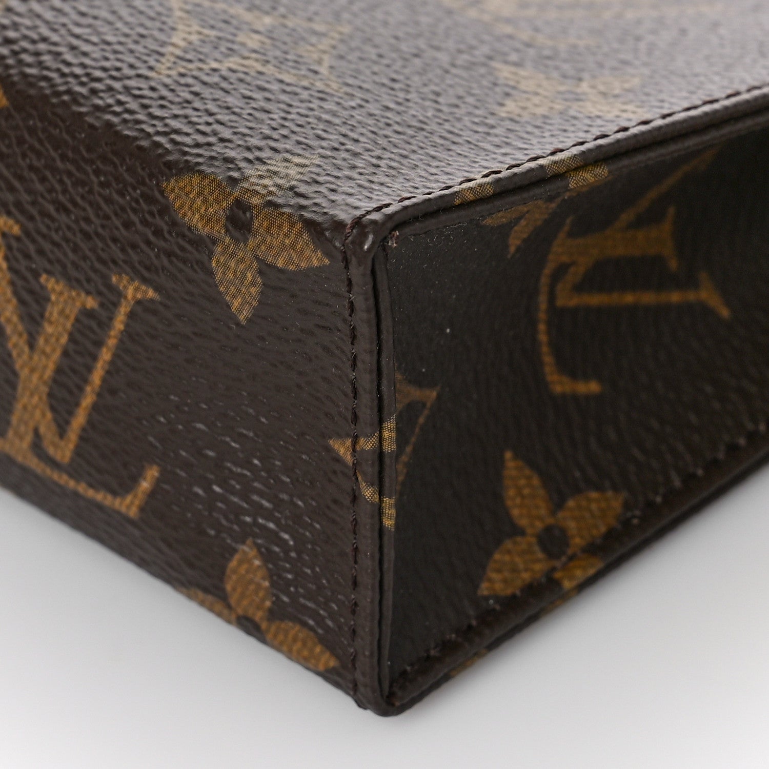 Louis Vuitton Monogram Toiletry Pouch 15 9 of 9