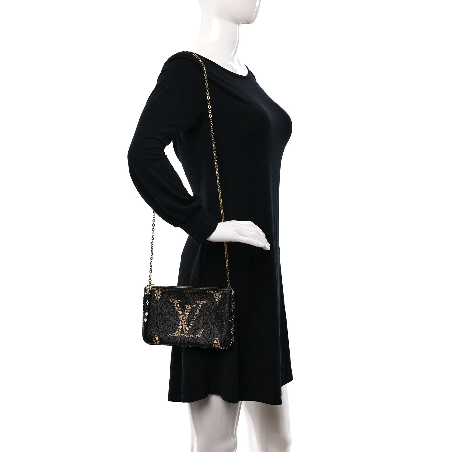 Louis Vuitton Monogram Giant Jungle Pochette Double Zip Black 2 of 9