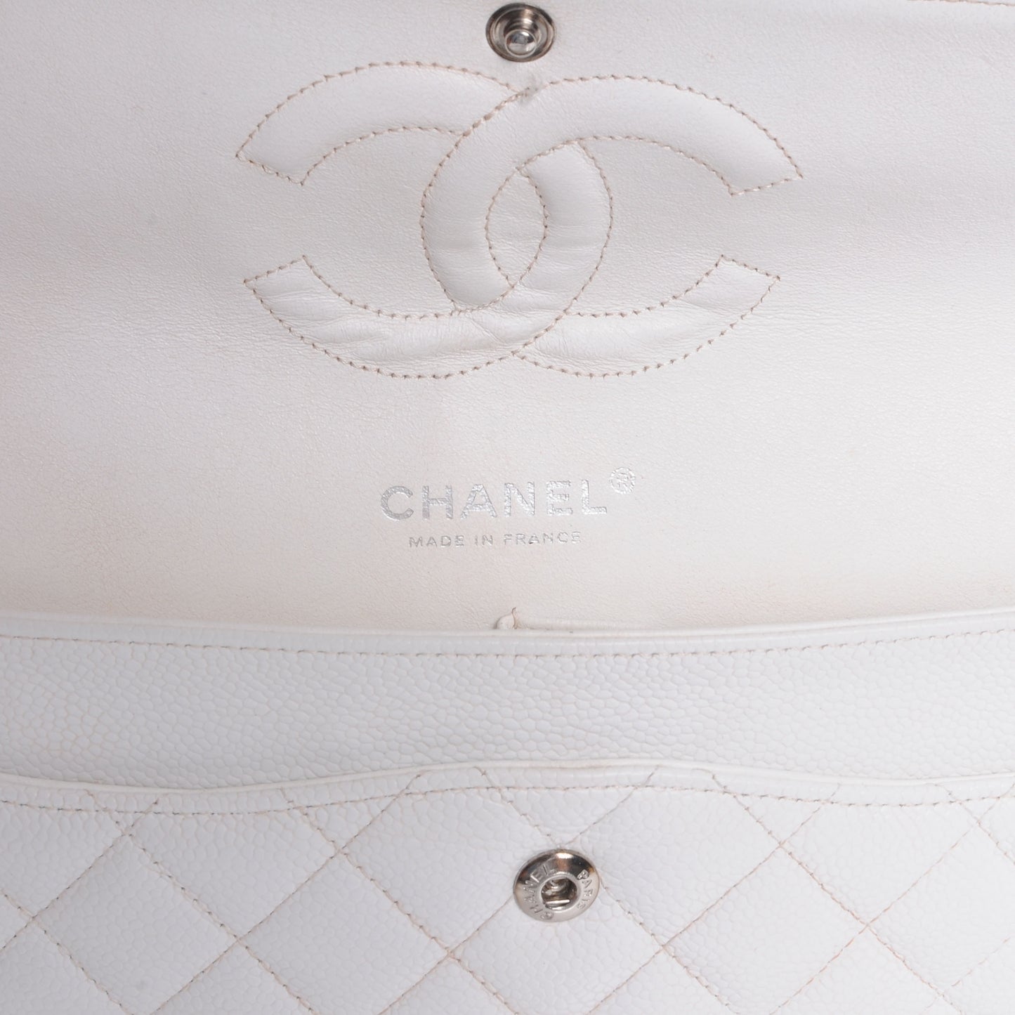 Caviar Medium Double Flap White