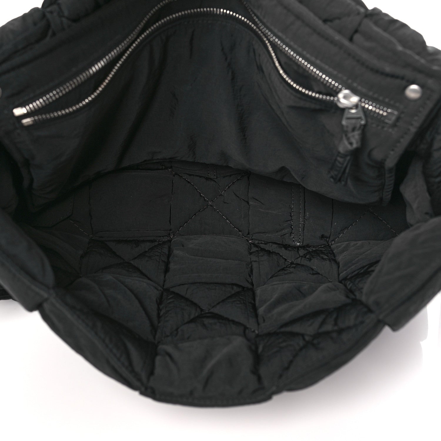 Bottega Veneta Nylon Intrecciato Padded Tech Maxi Cassette Bag Black 5 of 9