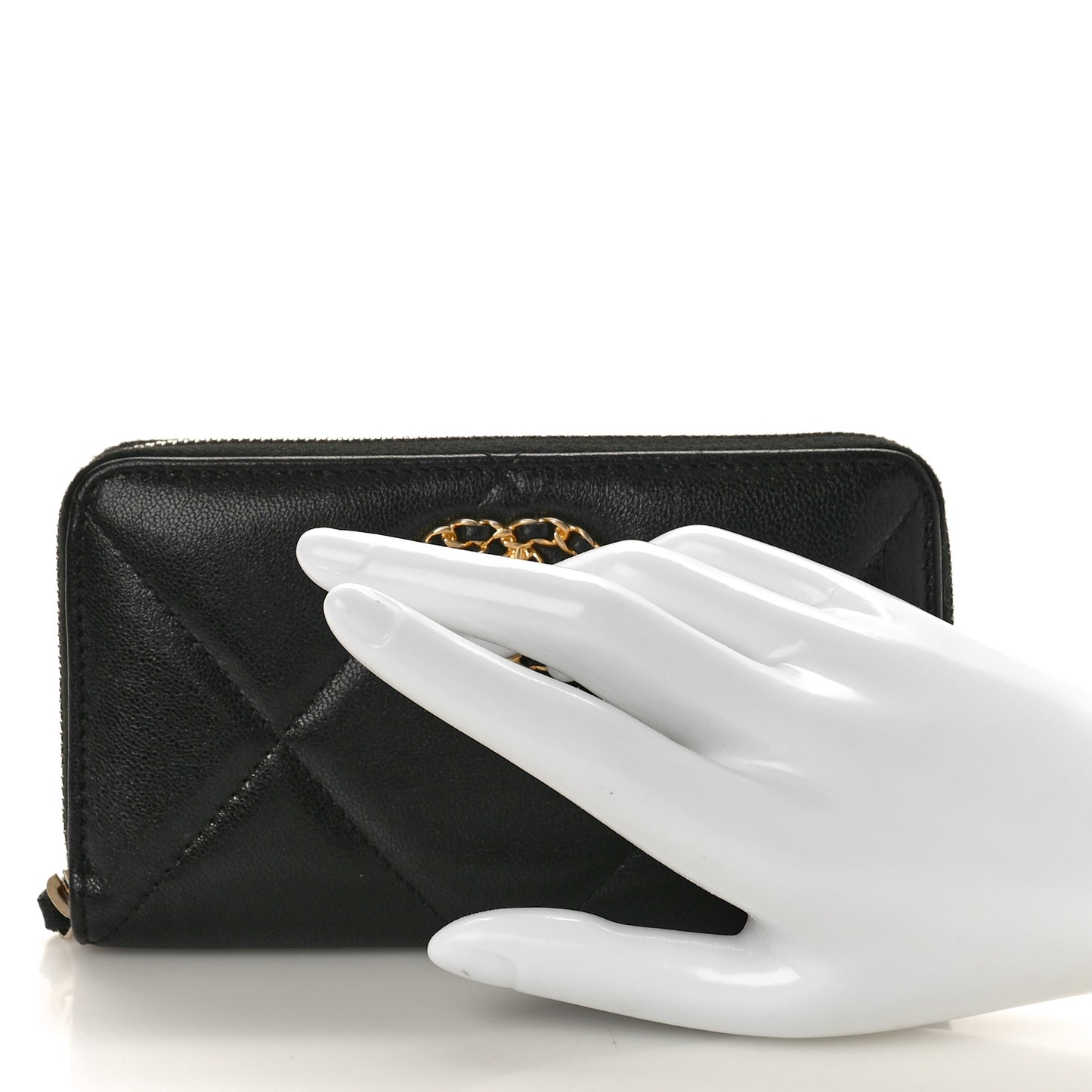 Shiny Goatskin Quilted Chanel 19 Long Zipped Around Wallet Black