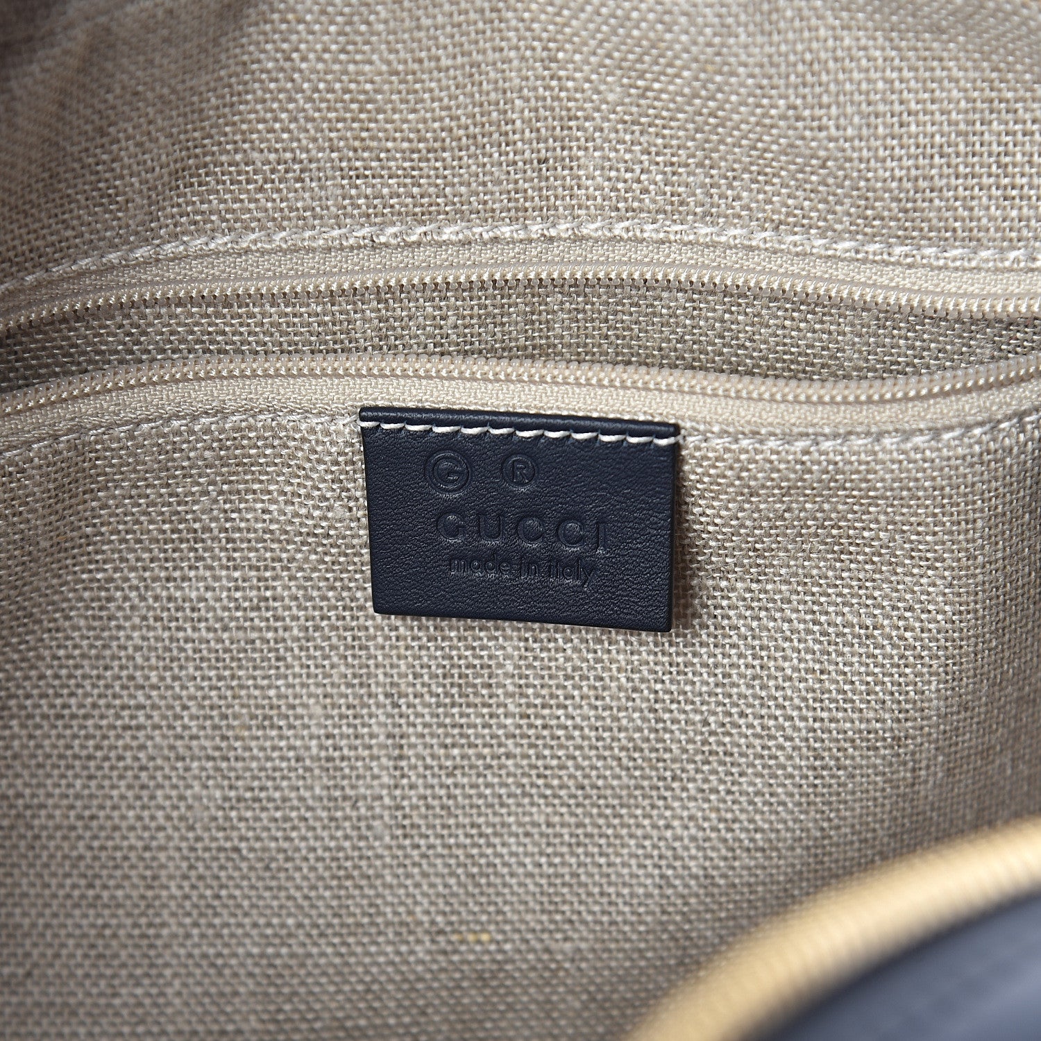 Gucci Microguccissima Medium Crossbody Bag Blue 5 of 8