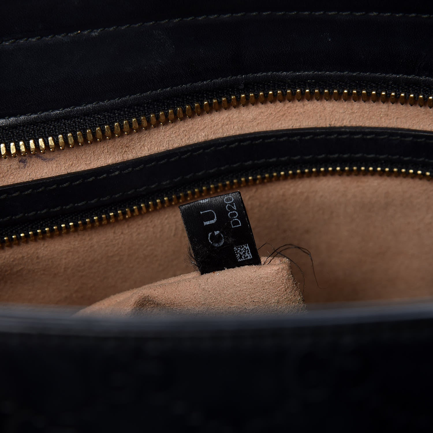 Gucci Guccissima Small Zippered Bucket Tote Black 8 of 13