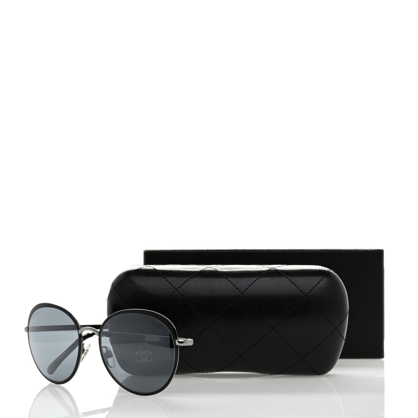Round Spring Sunglasses 4206 Black