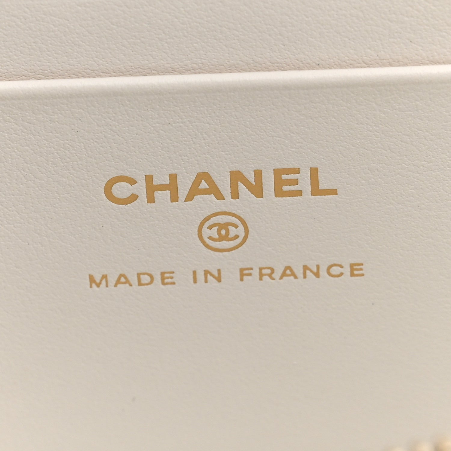 Chanel Caviar Quilted Top Handle Slim Vanity With Chain White 5 of 10