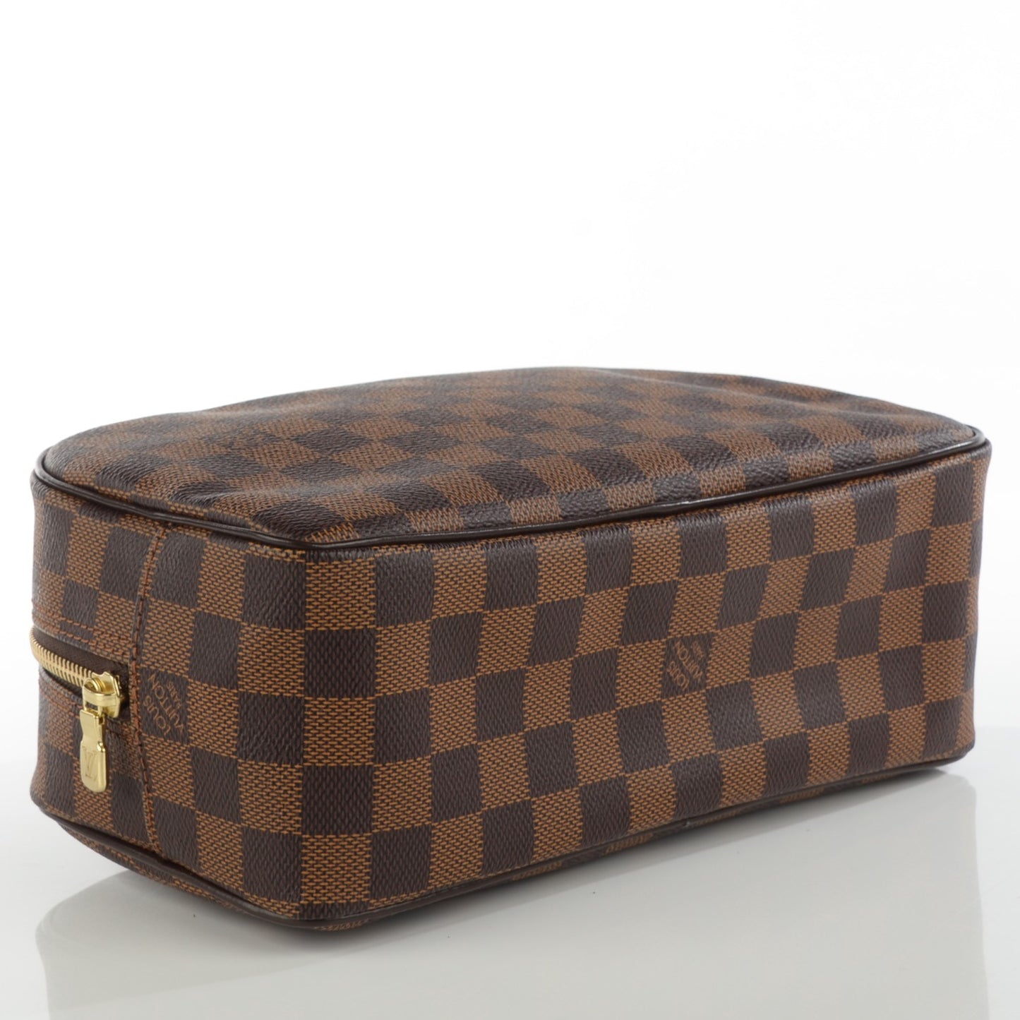 Damier Ebene Toiletry Bag 25