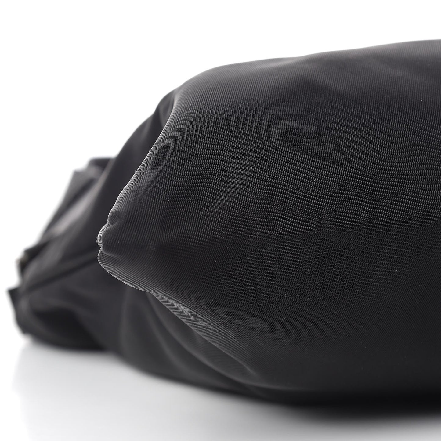 Nylon Flat Messenger Bag Black