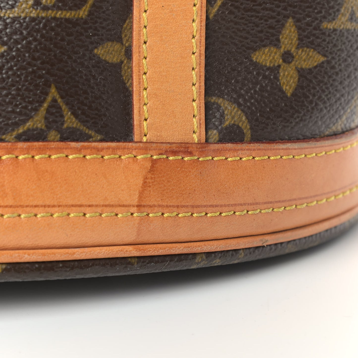 Monogram Bucket 27
