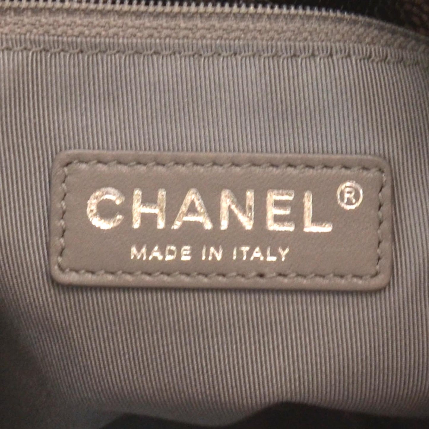 Caviar Quilted Large Elastic Tote Black