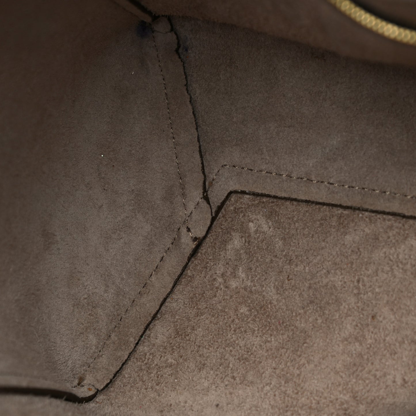 Soft Grained Calfskin Small Sangle Bucket Bag Taupe