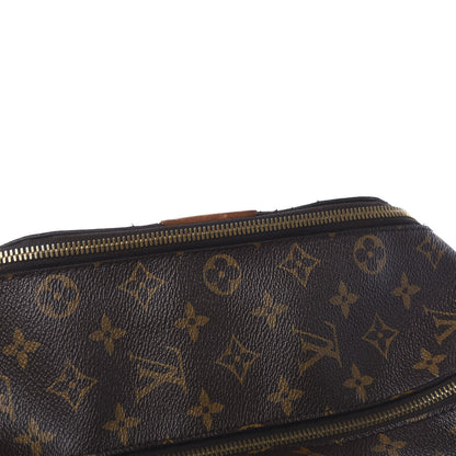 Louis Vuitton Monogram Marais MM 20 of 26