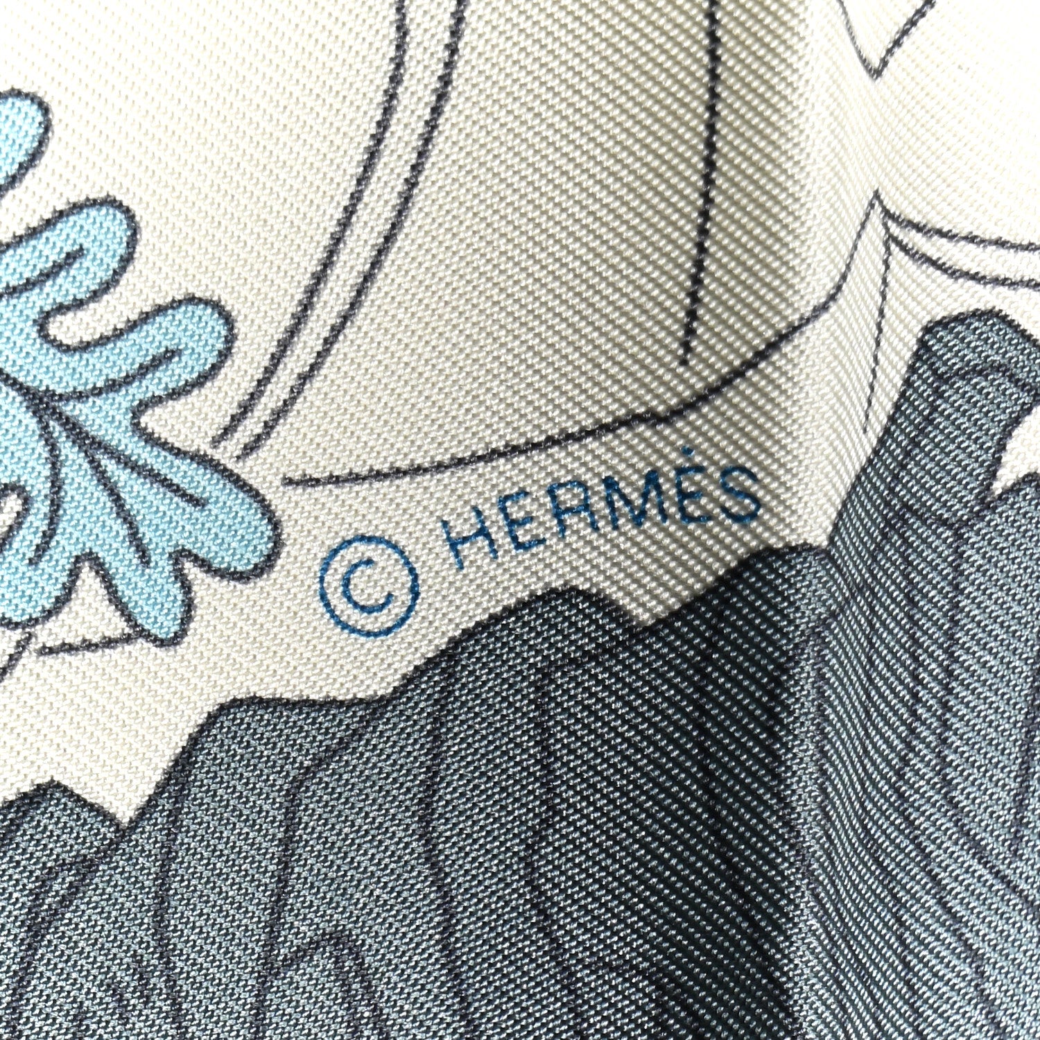 Hermes Silk Le Carnaval des Animaux Scarf 90 Bleu Jean Vert Beige 4 of 4