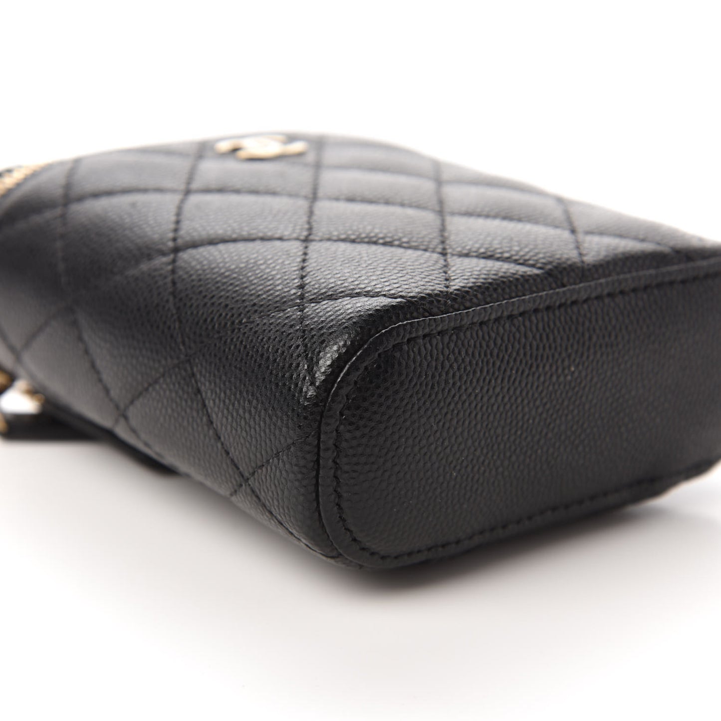 Caviar Quilted Small Vertical Coco Beauty Vanity Case With Chain Black