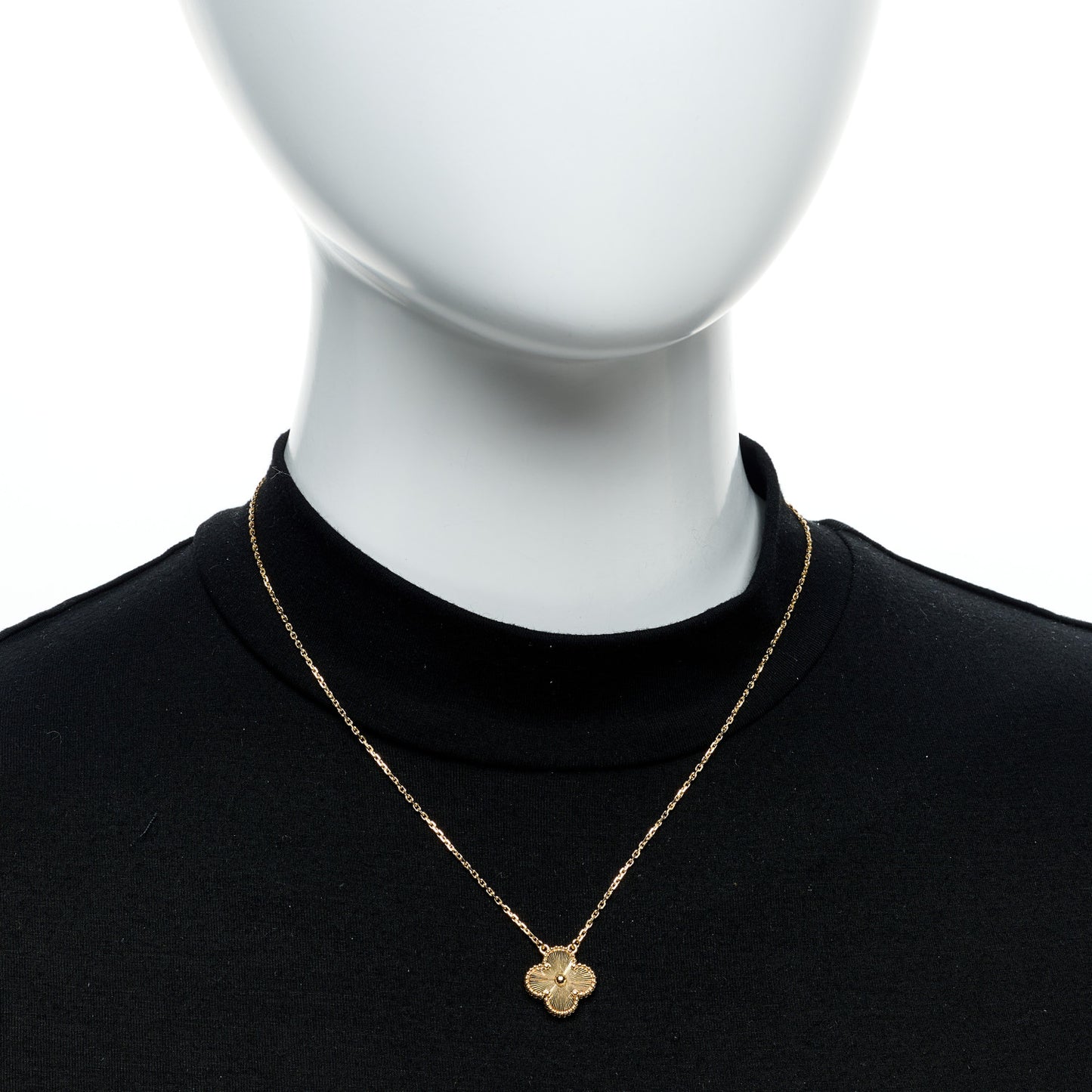 18K Yellow Gold Guilloche Vintage Alhambra Pendant Necklace