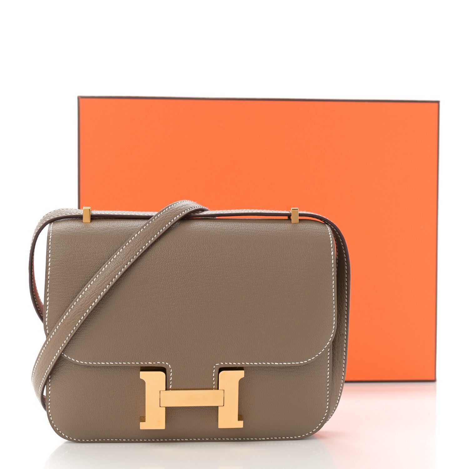 Hermes Chevre Mysore Constance 18 Etoupe 1623635 – FASHIONPHILE