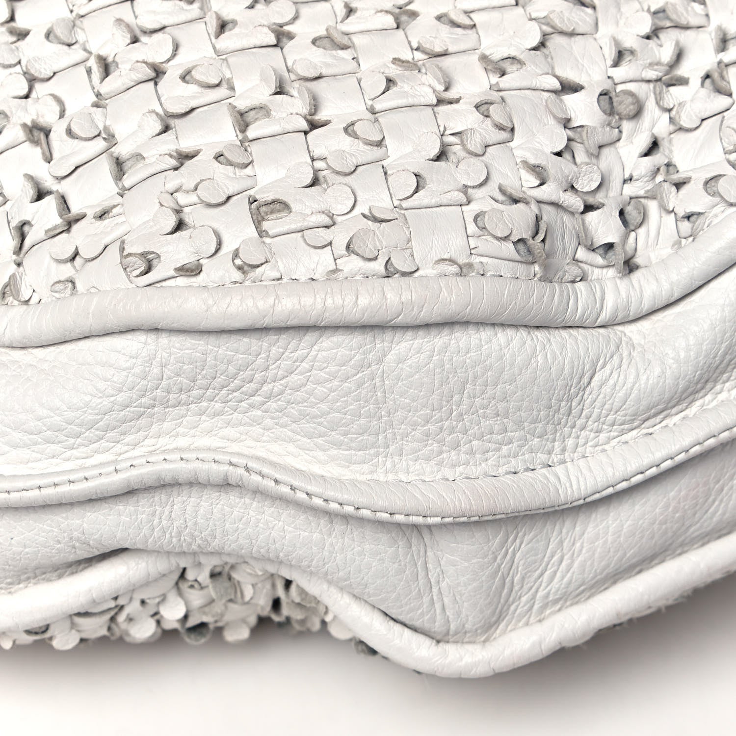 Bottega Veneta Nappa Intrecciato Large Loop Hobo White 9 of 16