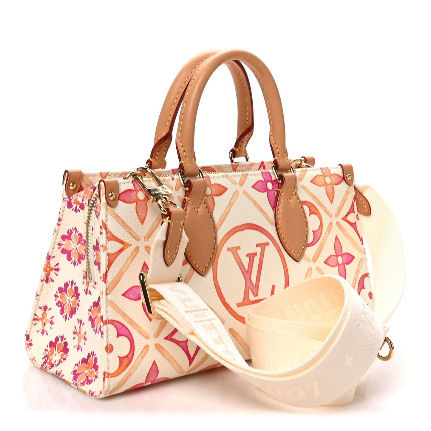 Monogram Tiles By The Pool OnTheGo East West Coral