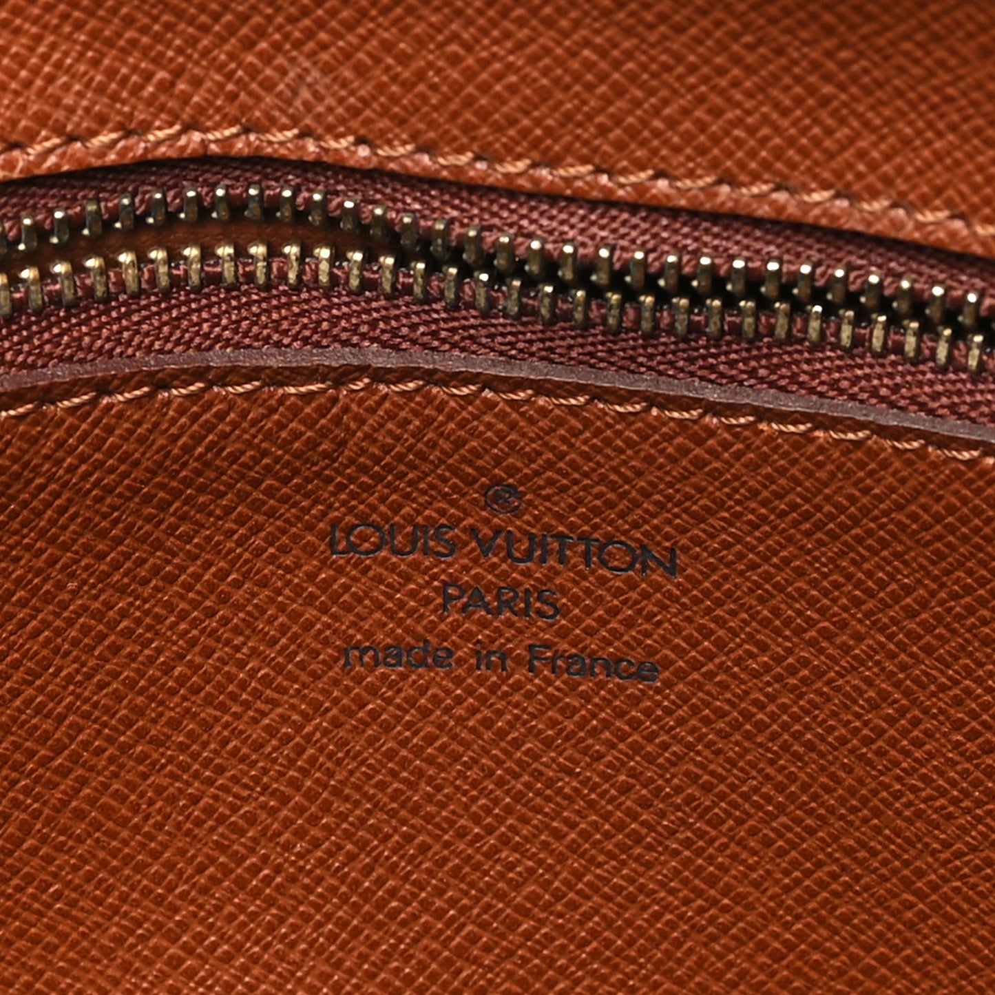 Monogram Pochette Marly Dragonne 26