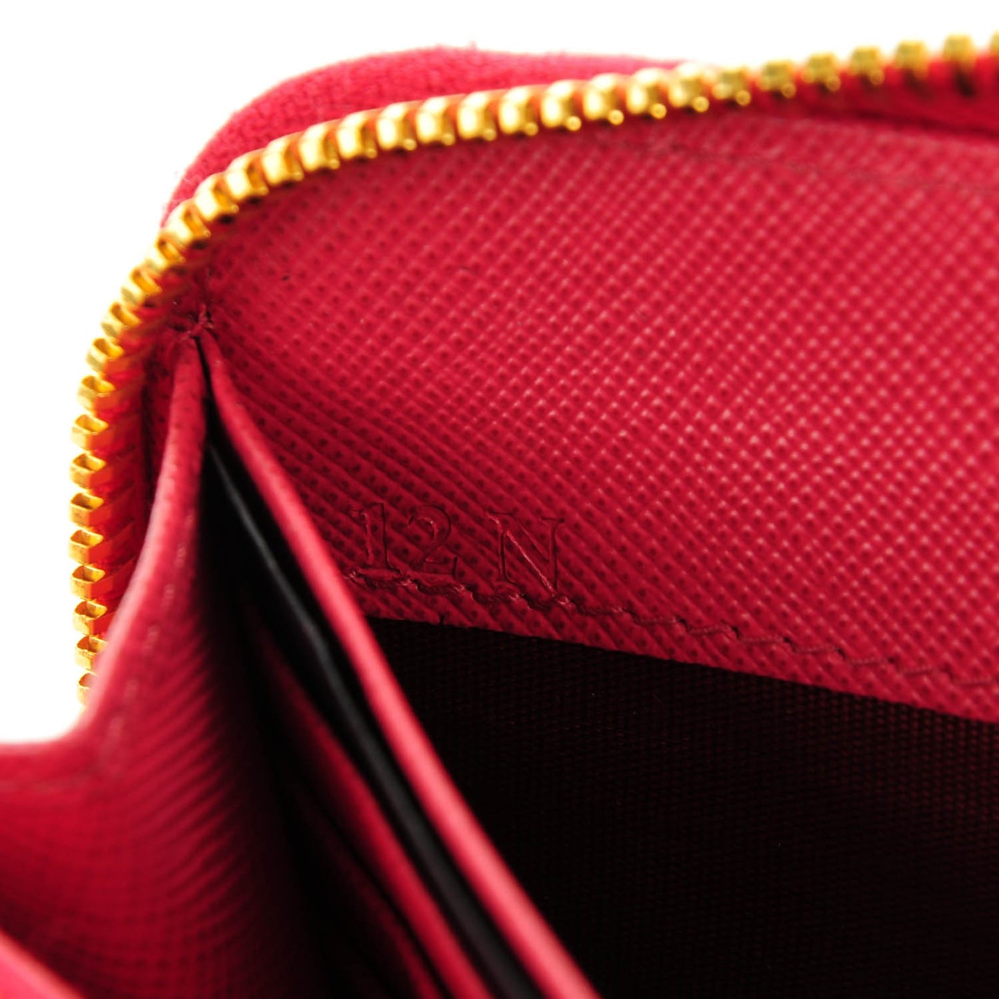 Saffiano Fiocco Bow Zip Around Wallet Peonia