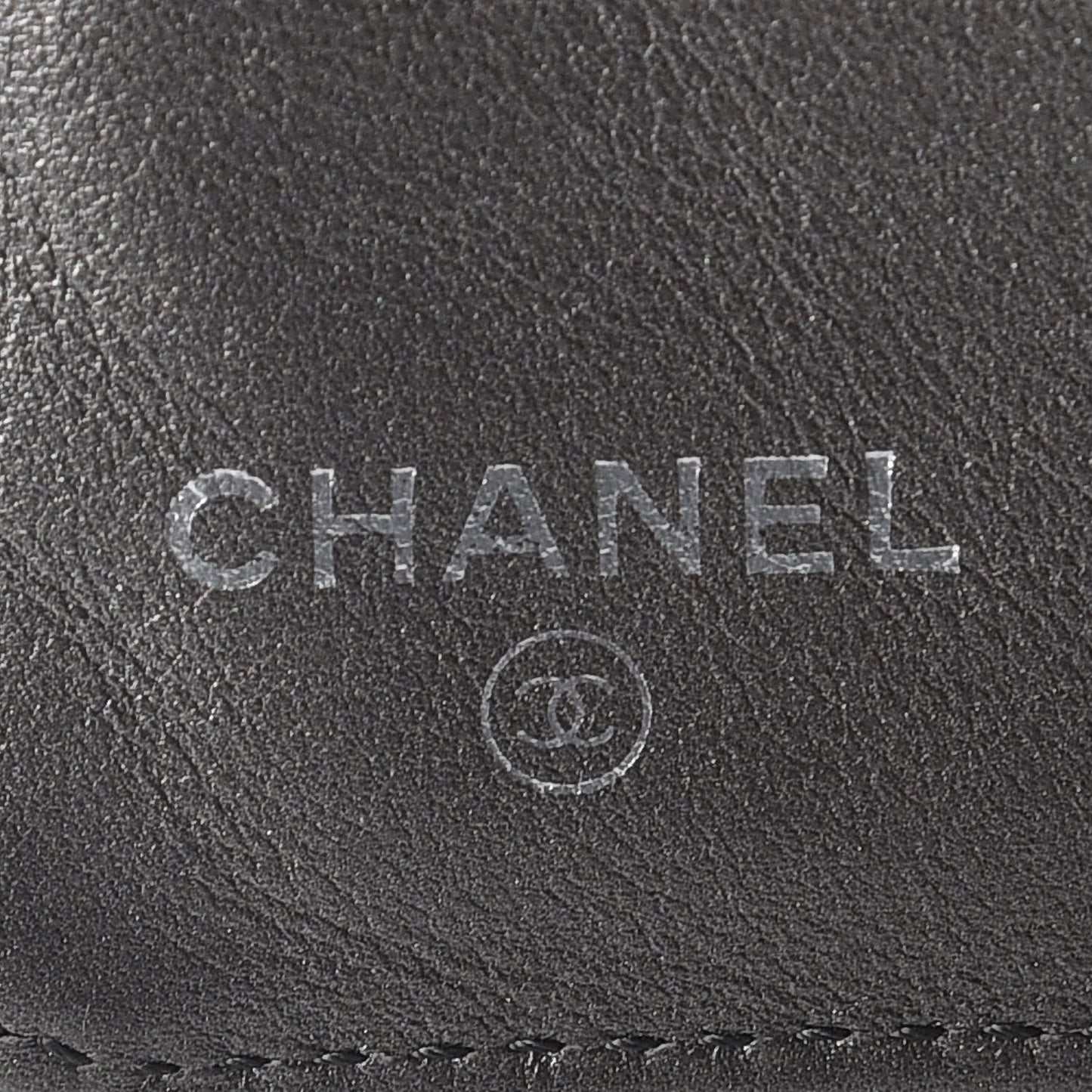 Caviar Timeless CC Zipped Pocket Wallet Dark Silver