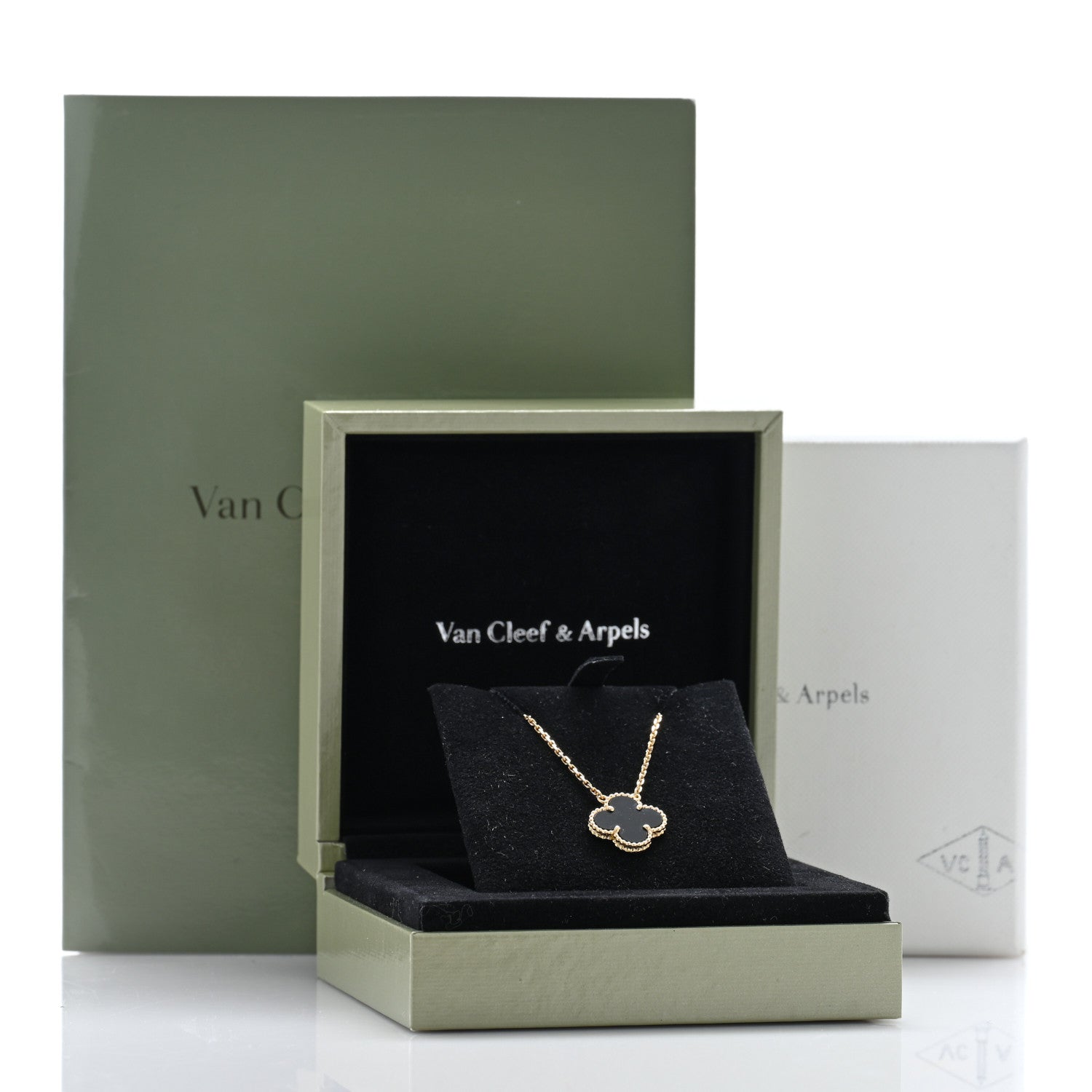 Van Cleef & Arpels 18K Yellow Gold Black Onyx Vintage Alhambra Pendant Necklace 5 of 5
