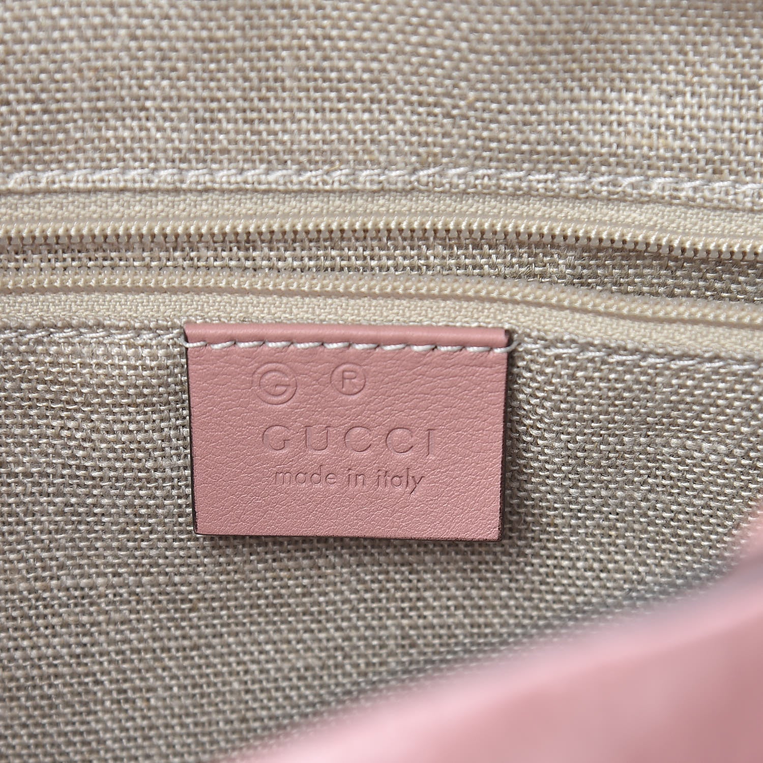 Gucci Soft Microguccissima Medium Crossbody Bag Soft Pink 6 of 12