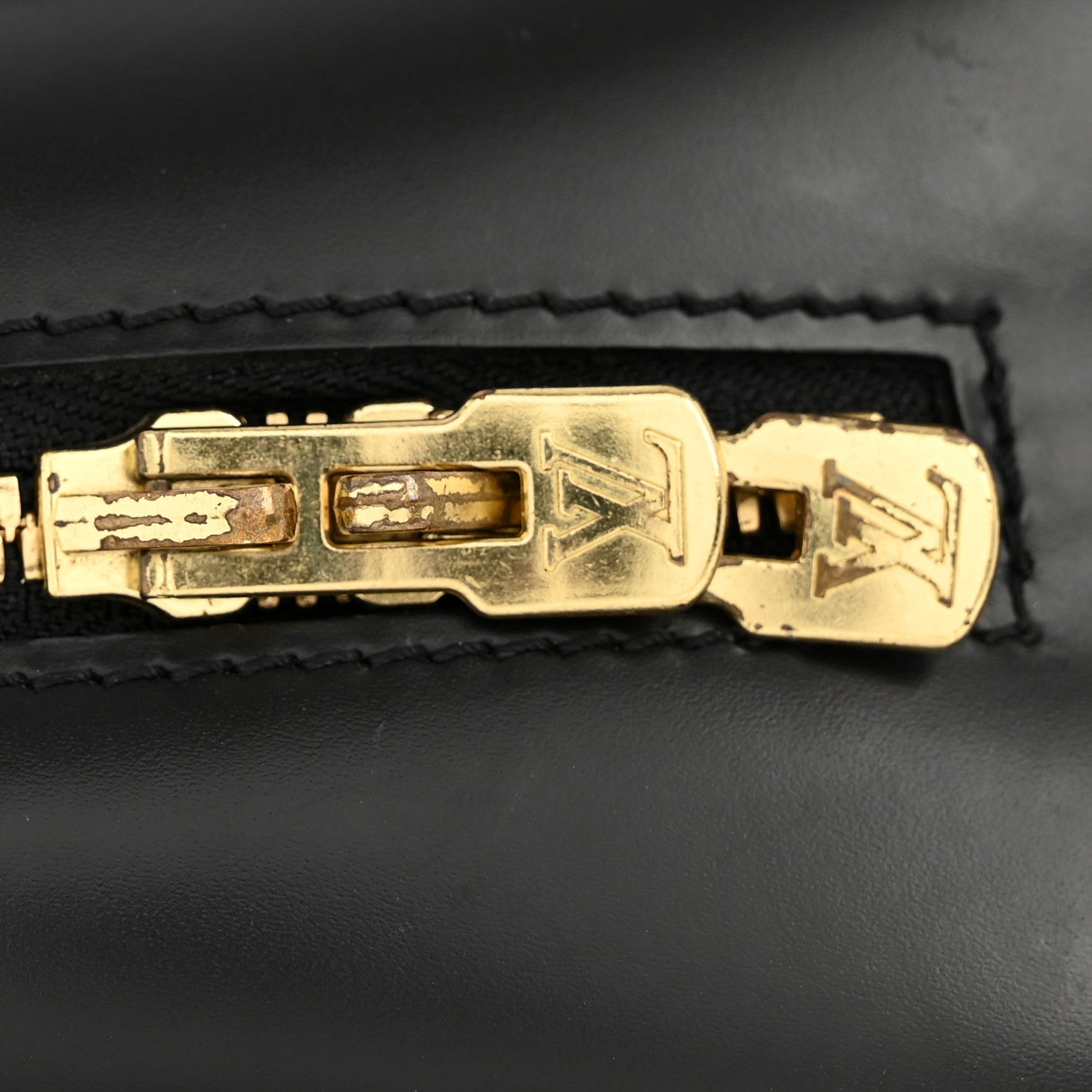 Louis Vuitton Epi Mabillon Backpack Black 11 of 16