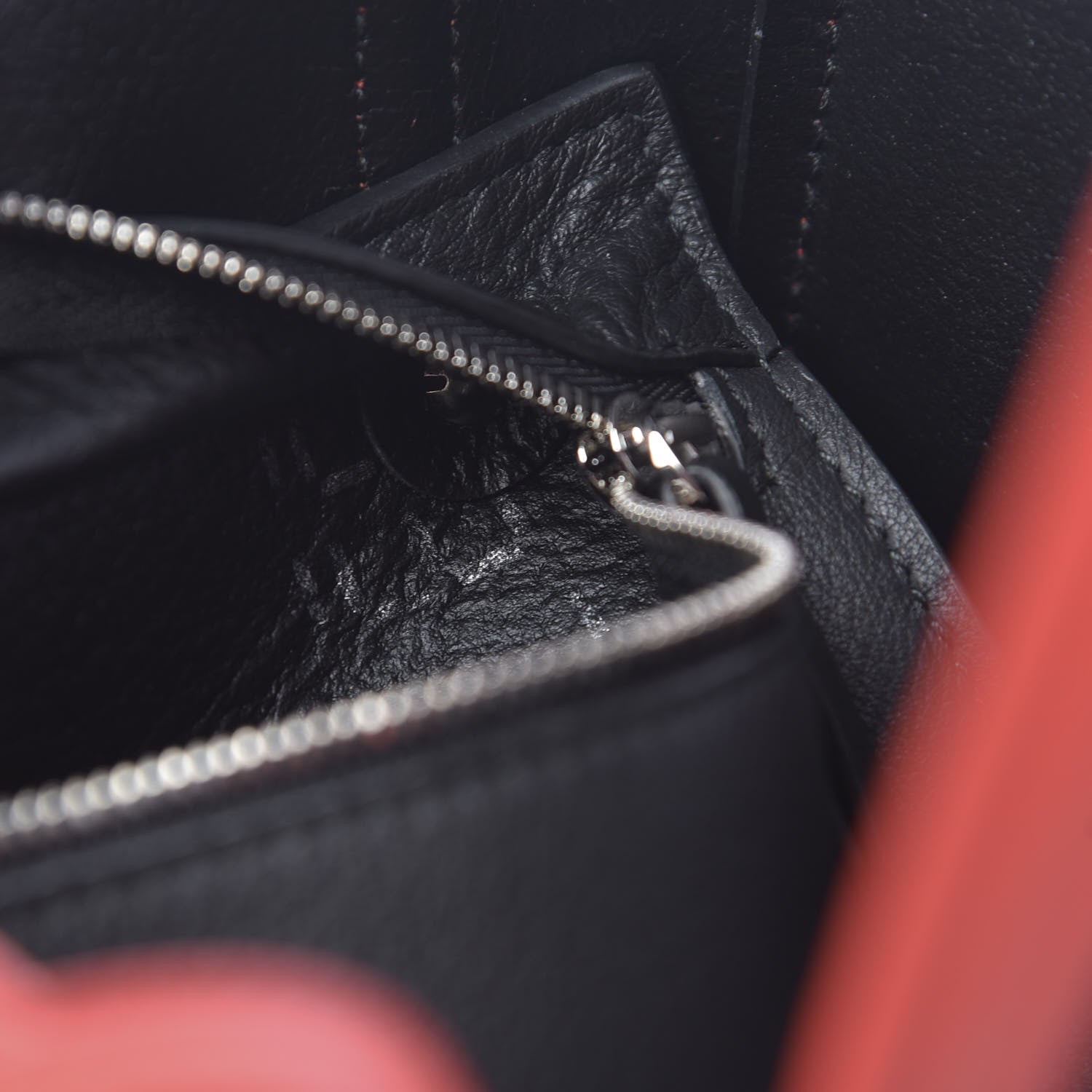 Balenciaga Smooth Calfskin Logo XXS Everyday Tote Vivid Red Black 10 of 12