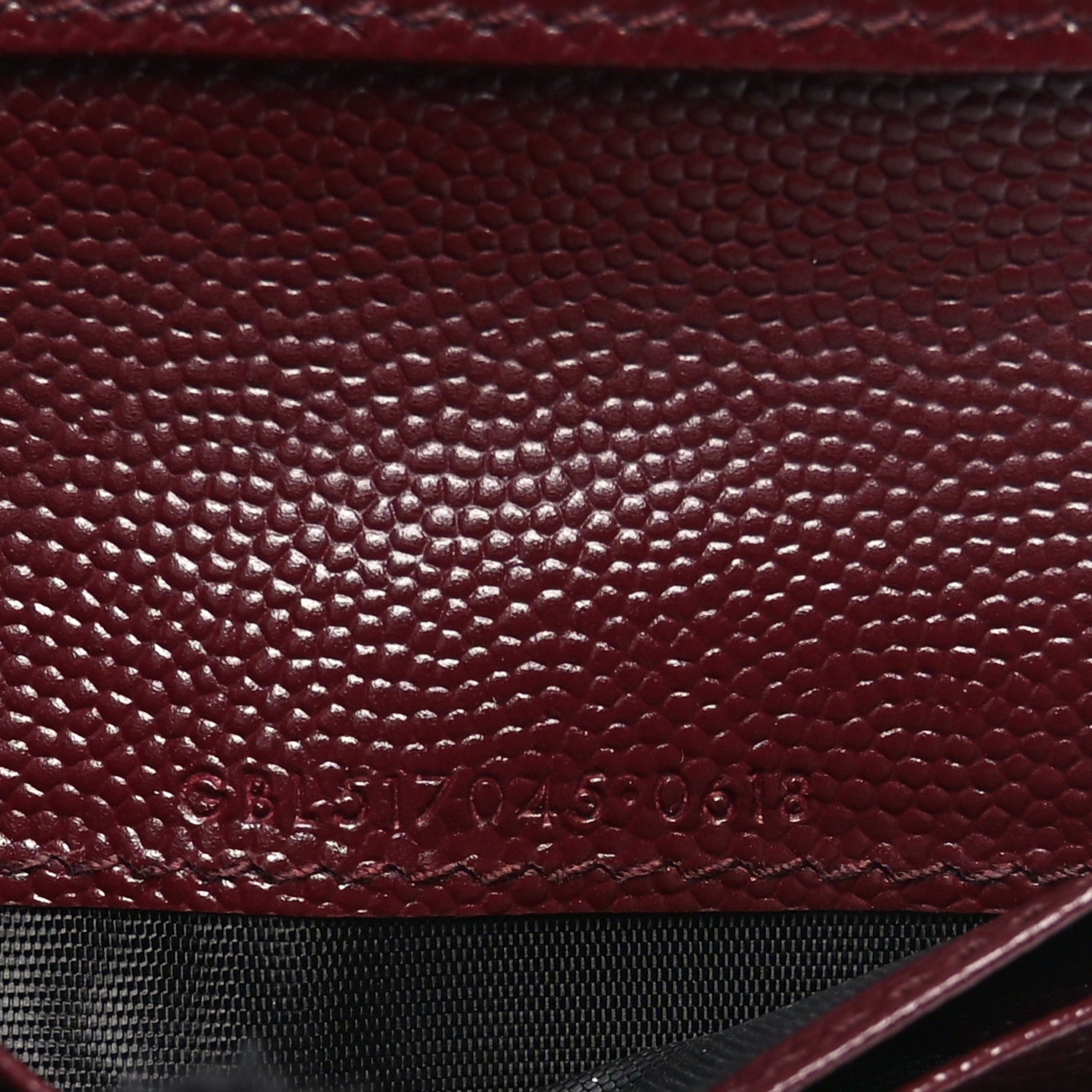 Saint Laurent Grain De Poudre Matelasse Chevron Monogram Zipped Card Case Rouge Legion 7 of 7