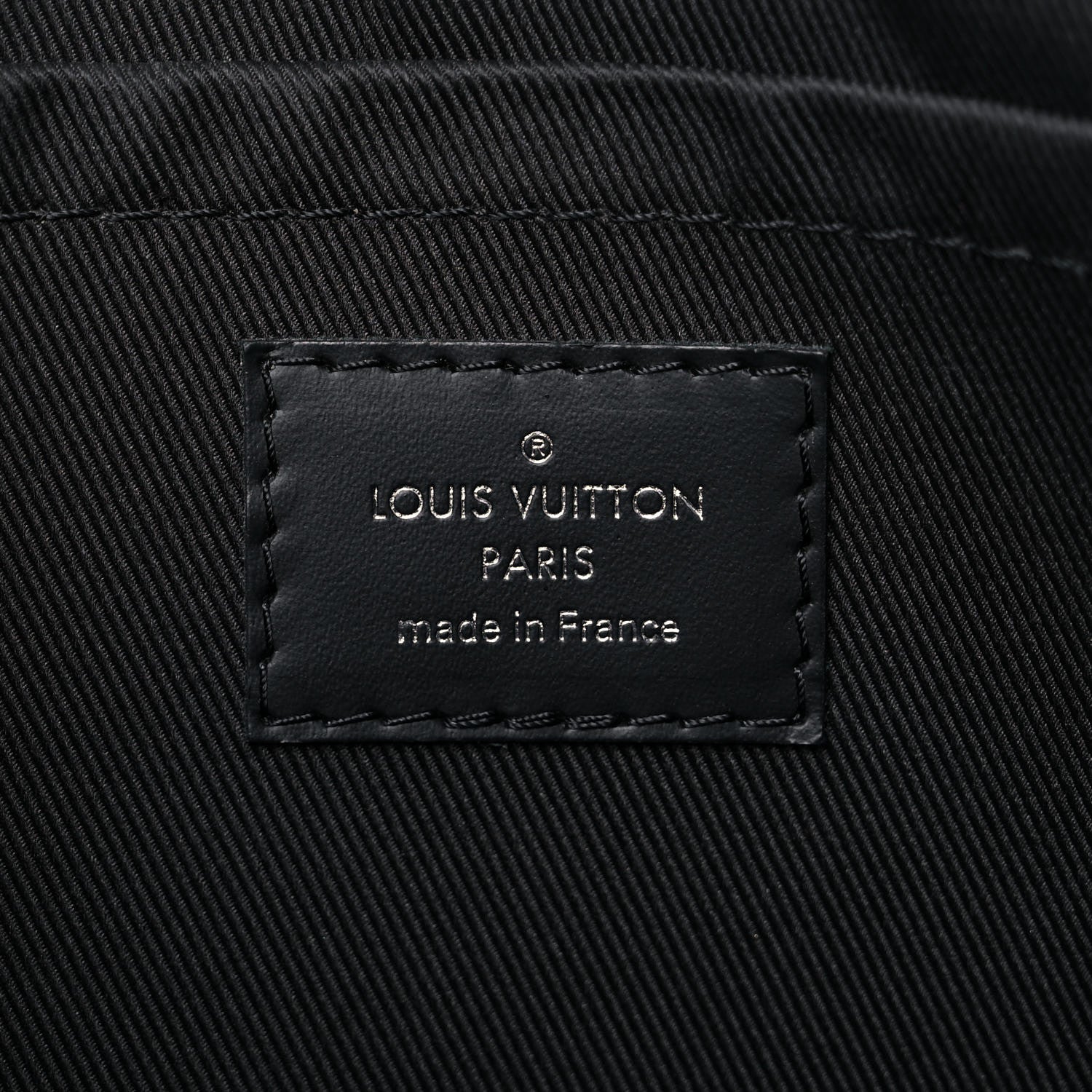 Louis Vuitton Monogram Eclipse Discovery Pochette GM 6 of 14