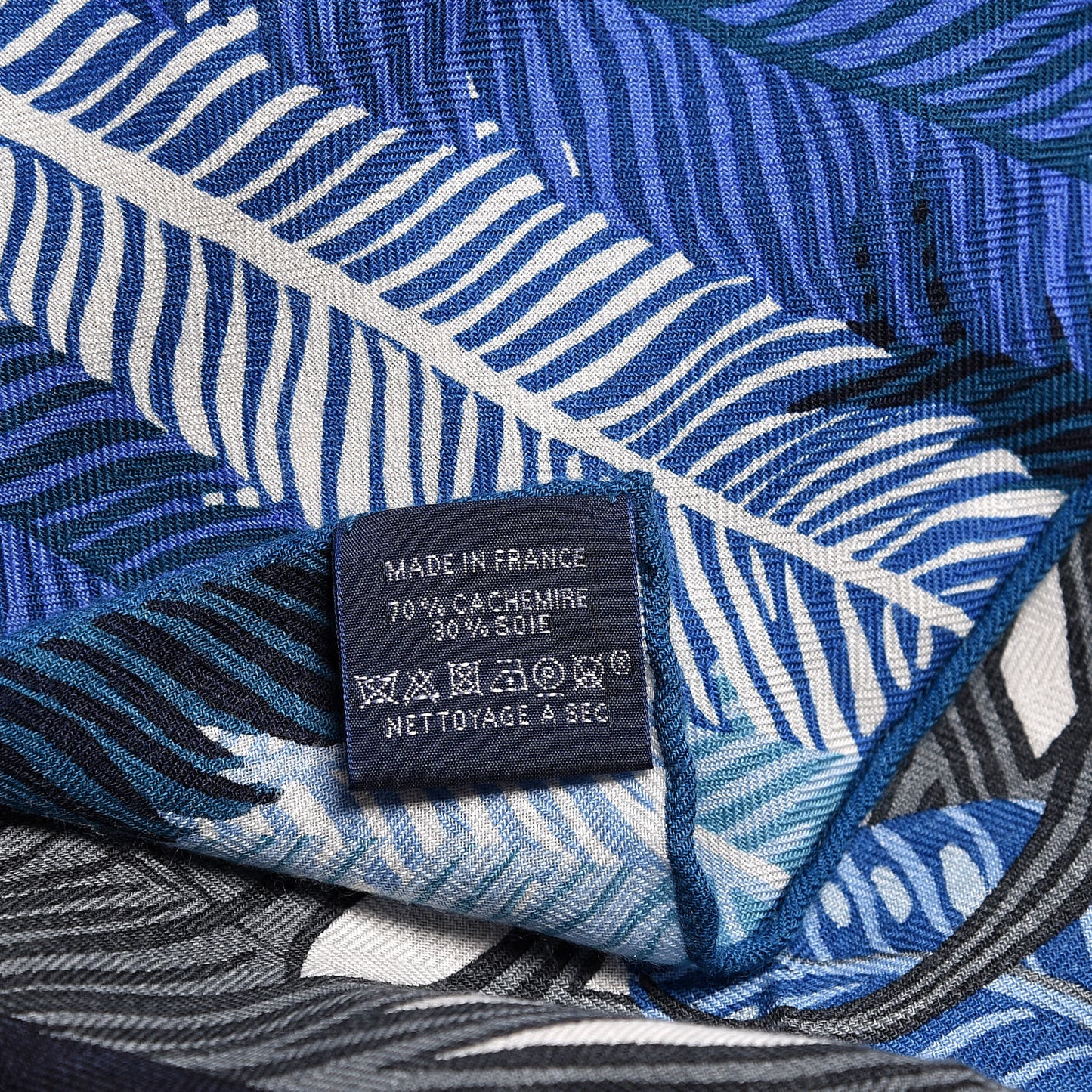 Cashmere Silk Jaguar Quetzal Shawl 140 Bleu Taupe Gris