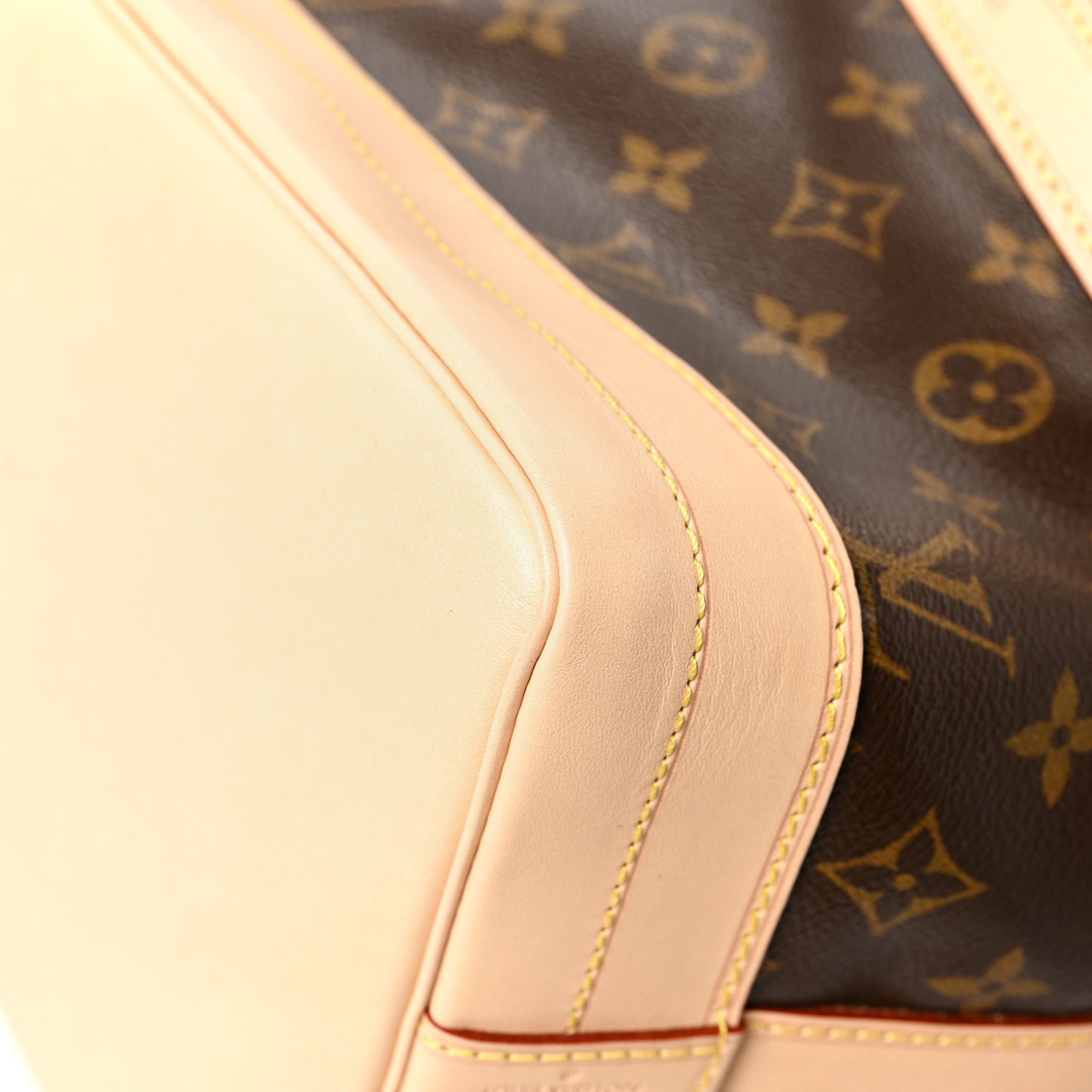 Monogram Noe