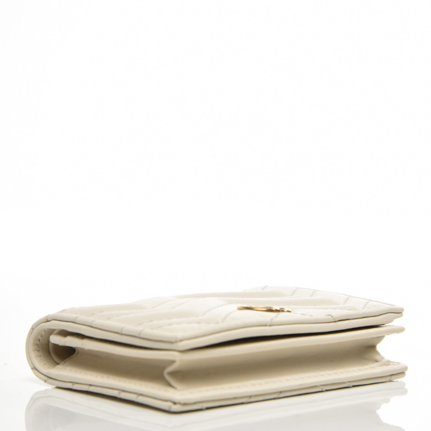 Gucci Calfskin Matelasse GG Marmont Card Case White 4 of 6