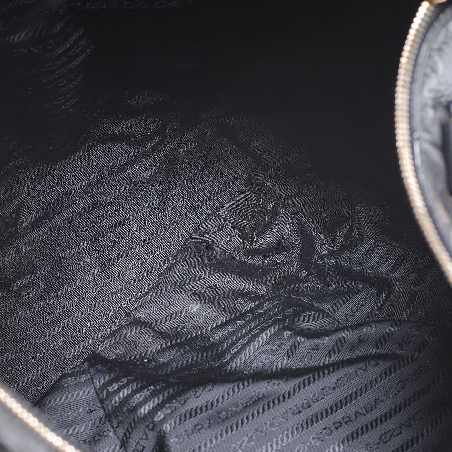 Cervo Shine Tote Black