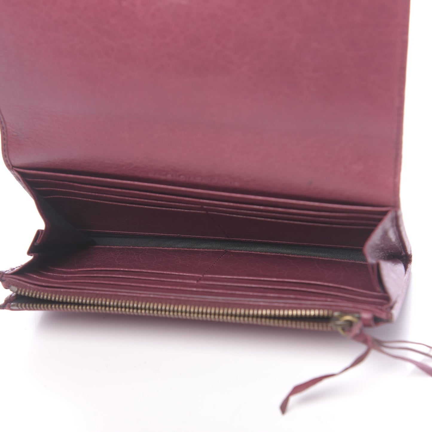 Agneau Classic Hardware Money Wallet Cassis