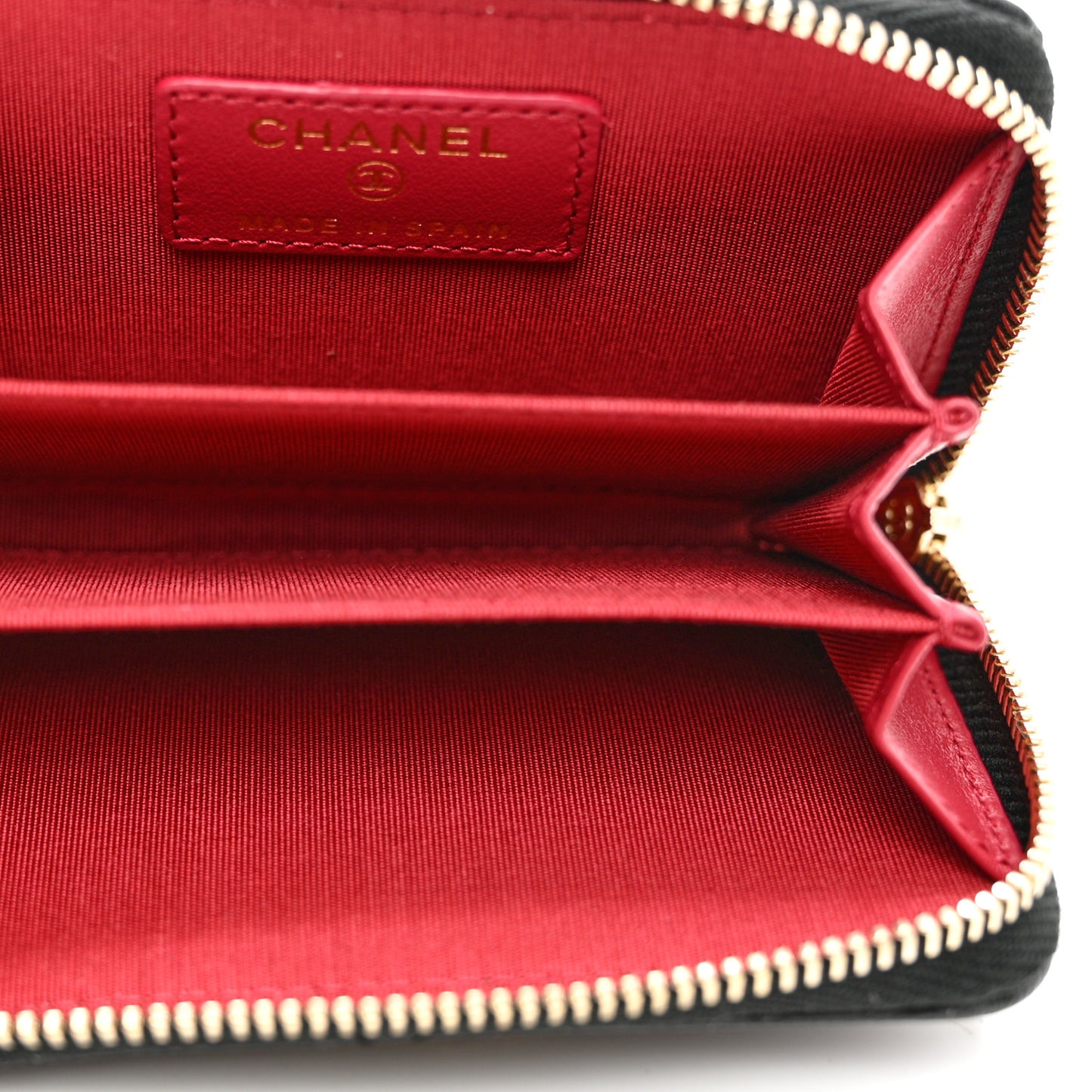 Shiny Goatskin Quilted Chanel 19 Zip Around Coin Purse Wallet Black