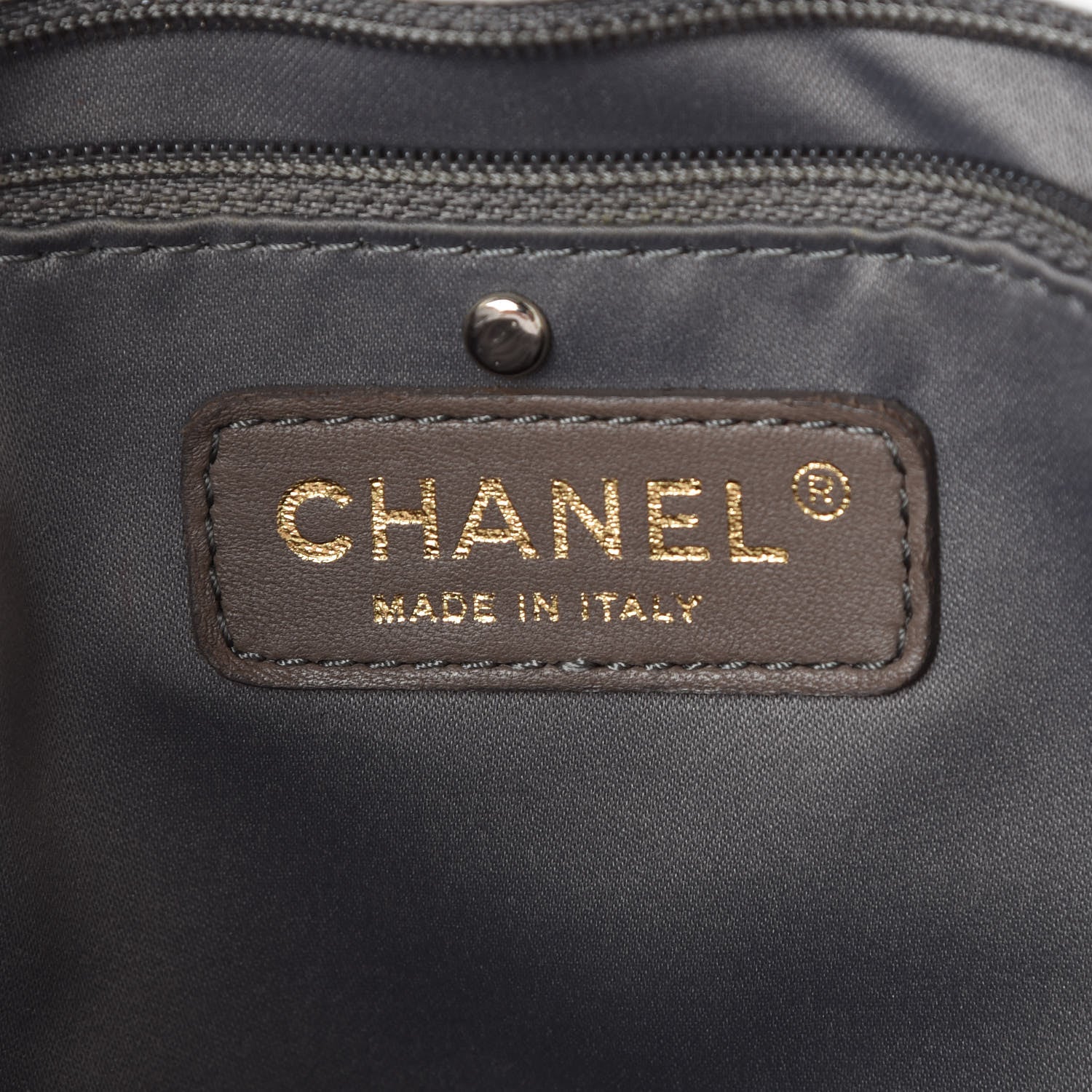 Chanel Caviar Quilted Petit Shopping Tote PST White 6 of 14