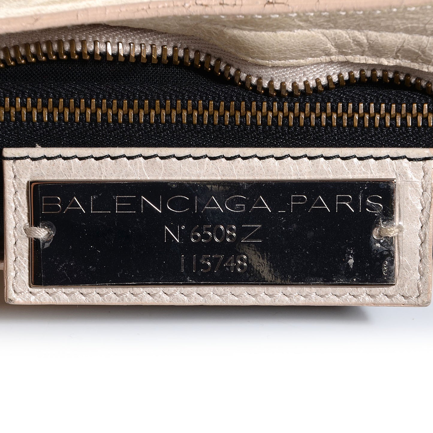 Chevre Classic Hardware City Calcaire
