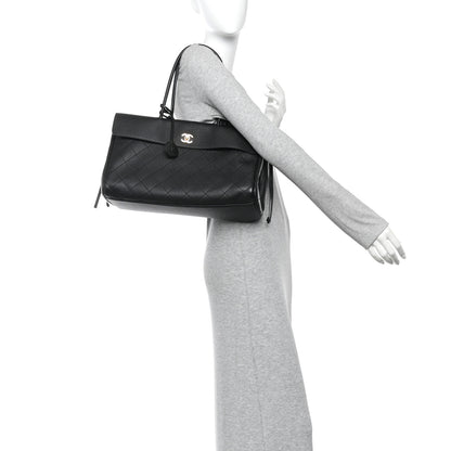 Chanel Grained Calfskin Stitched Urban Essentials Large Shopping Bag Black 2 of 10