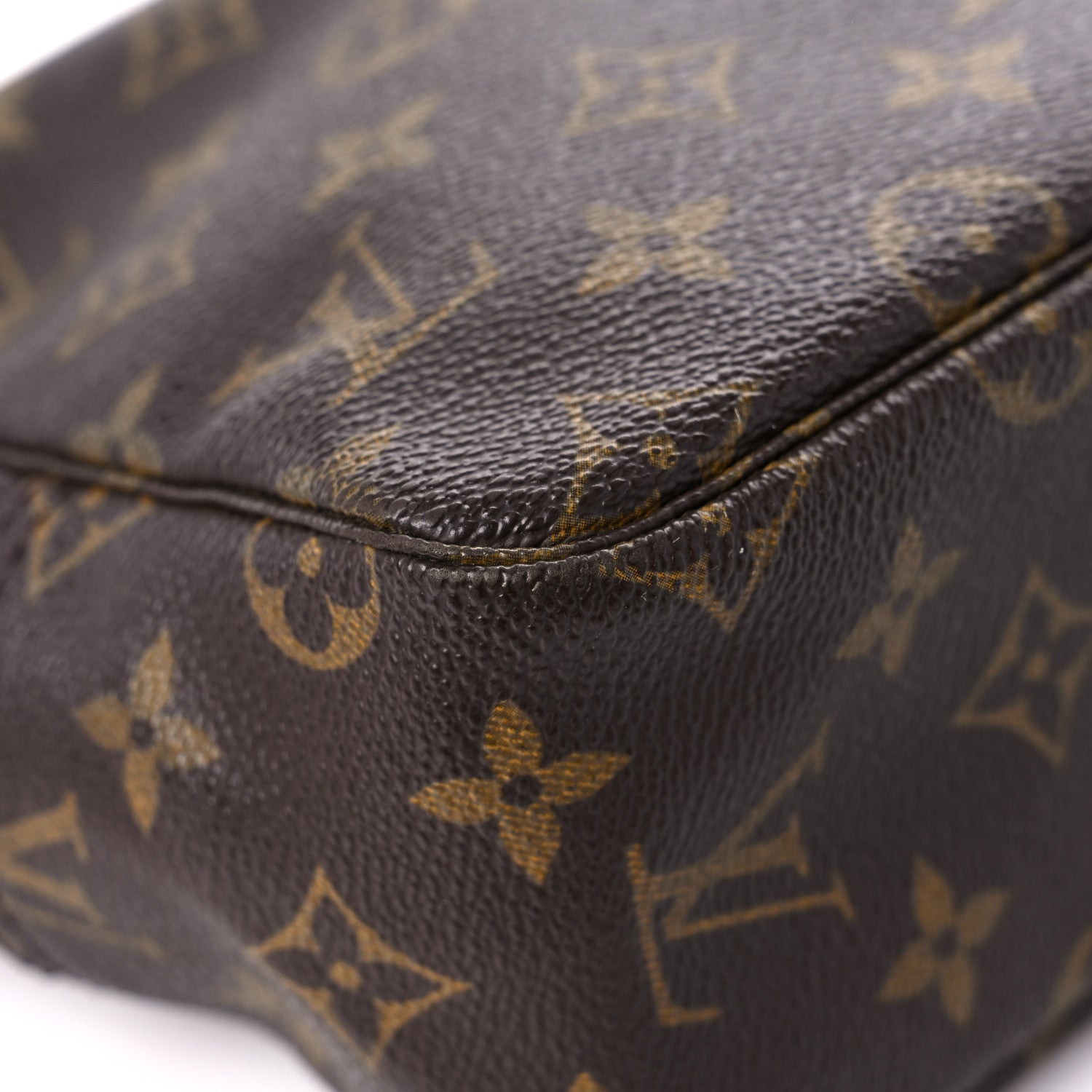 Louis Vuitton Monogram Trousse Toilette 28 8 of 12