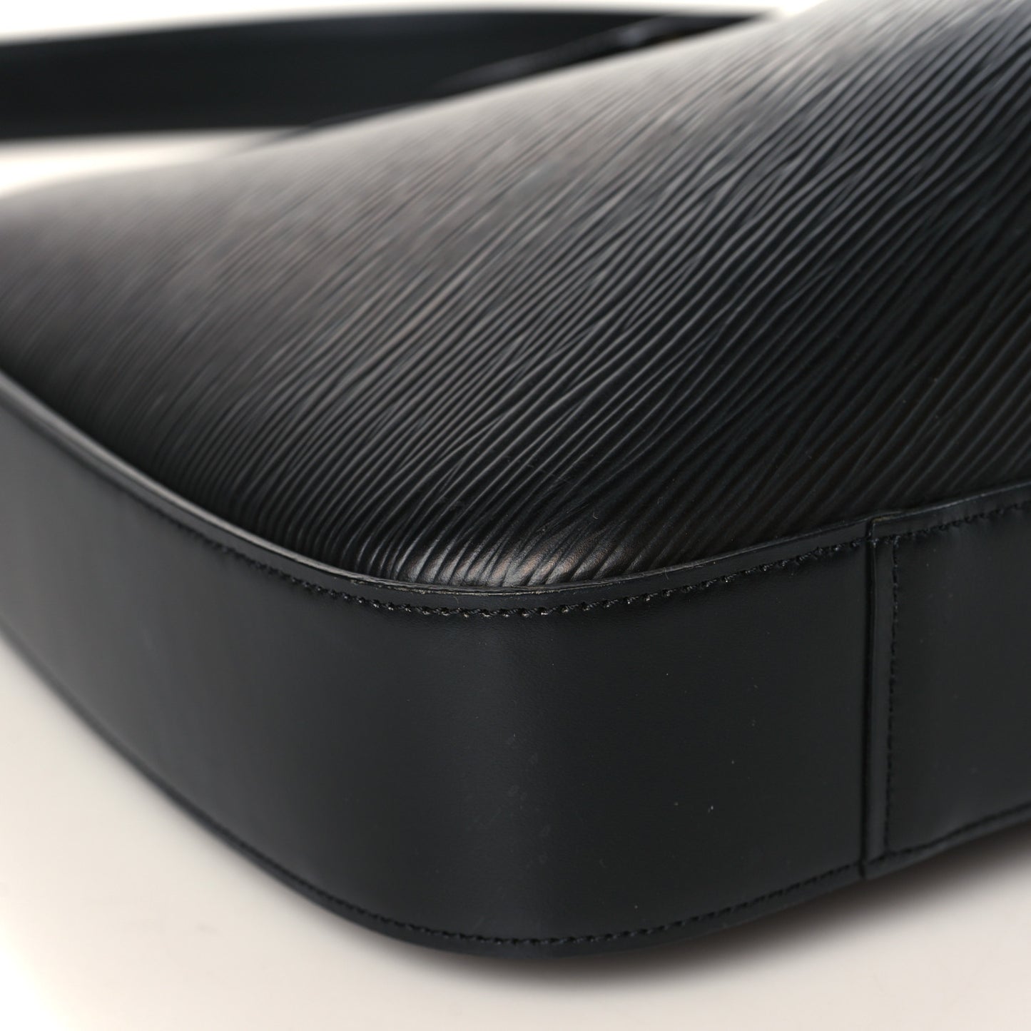 Epi Reverie Black