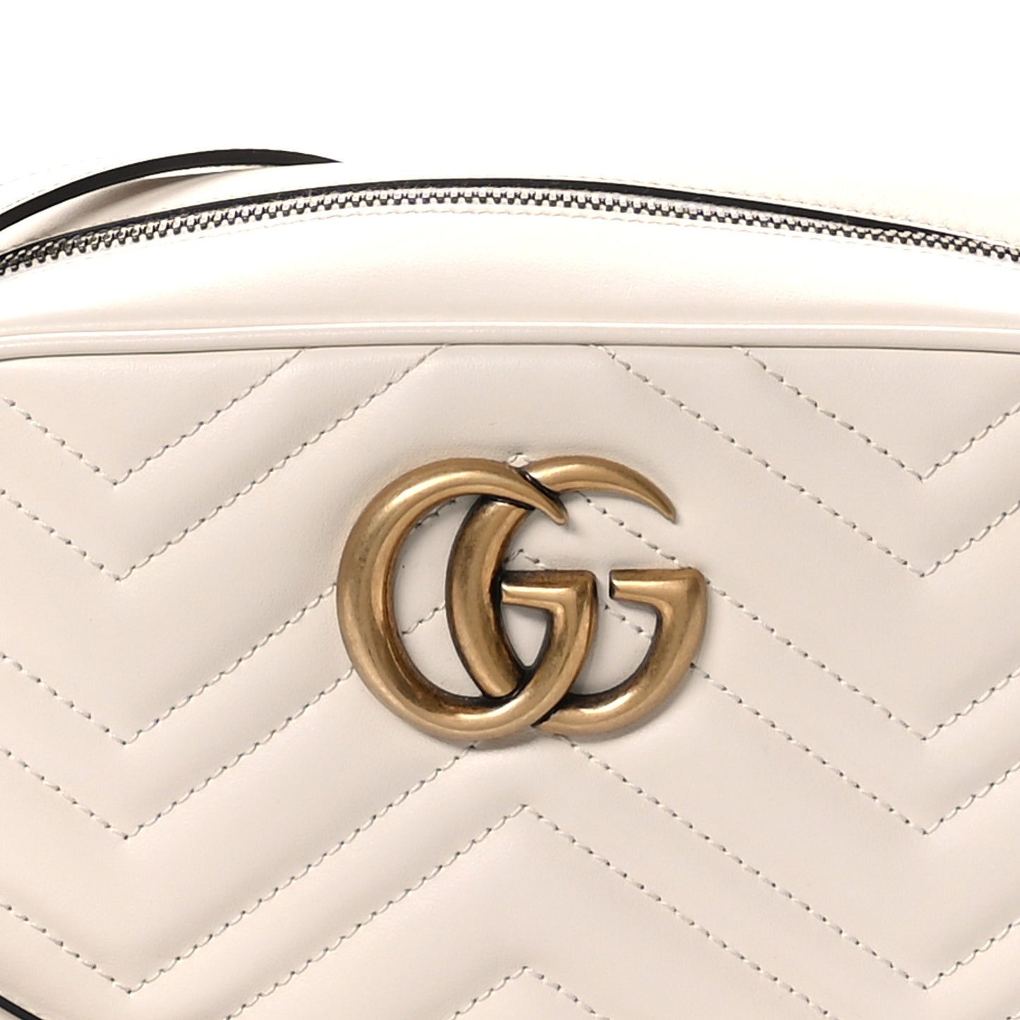 Calfskin Matelasse Small GG Marmont Chain Shoulder Bag White