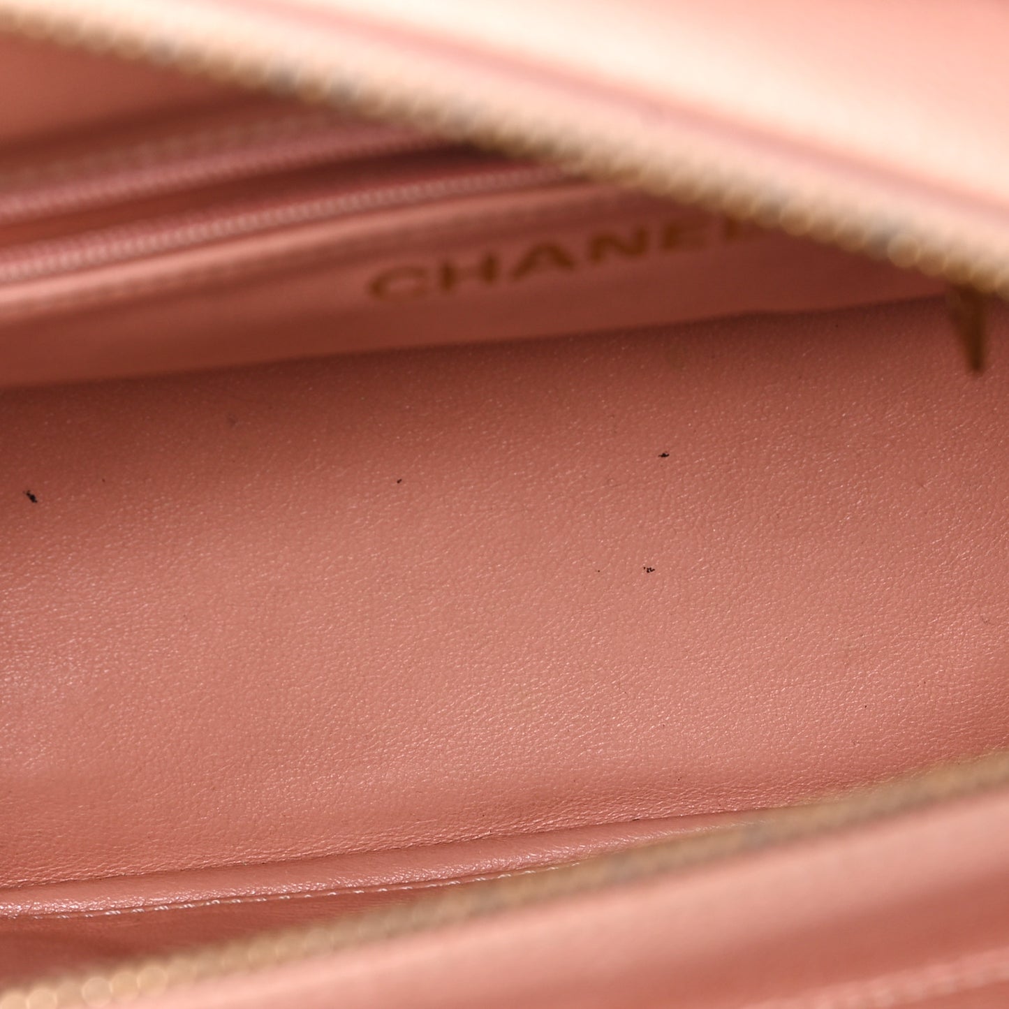 Caviar Quilted Petit Timeless Shopping Tote PTT Pink