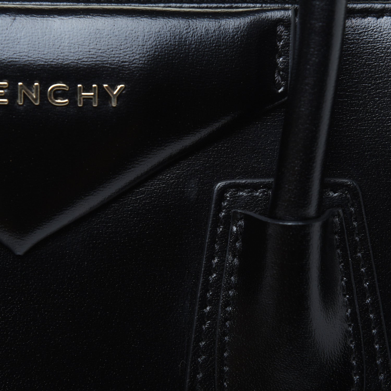 Givenchy Shiny Lord Calfskin Small Antigona Black 12 of 20