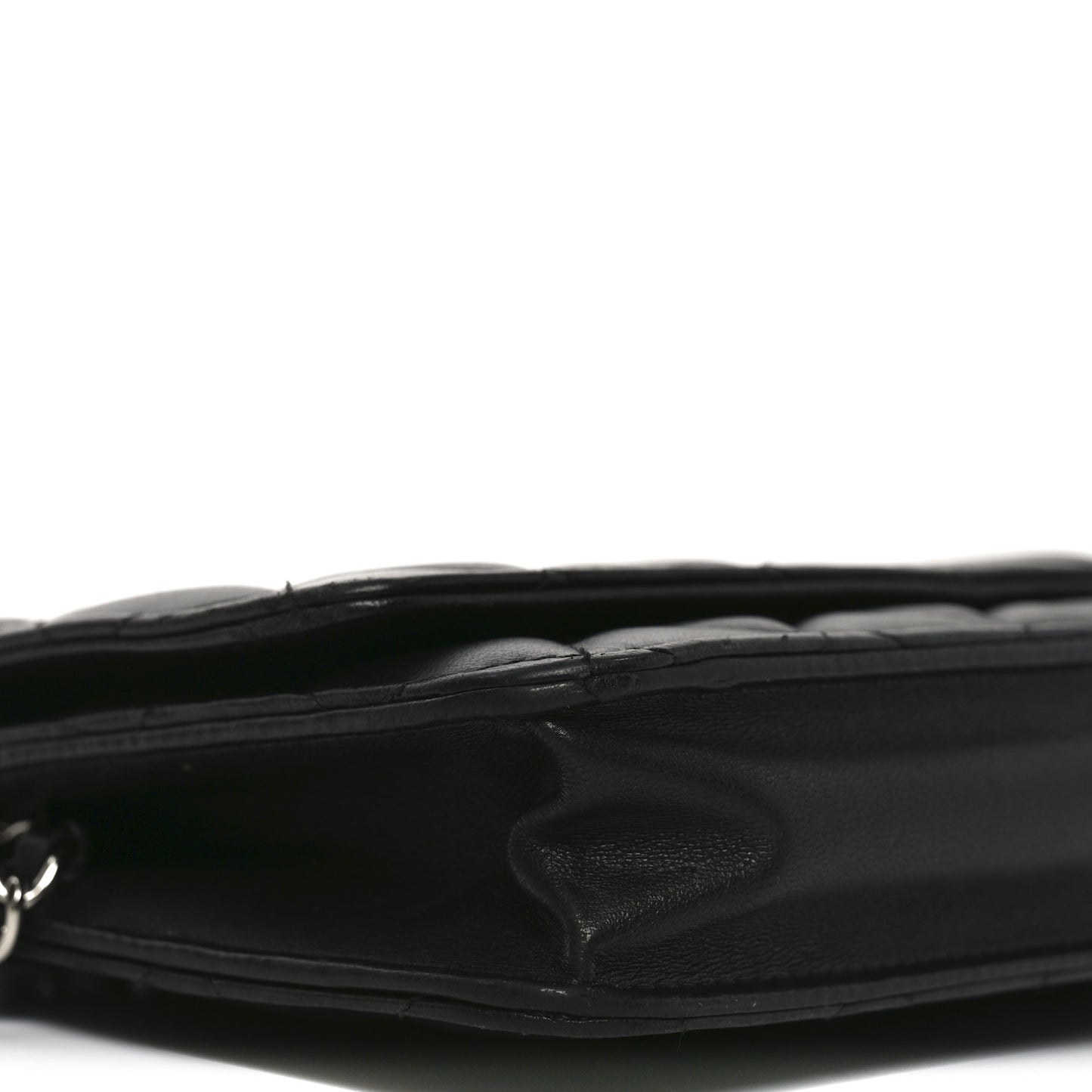 Lambskin Quilted Wallet On Chain WOC Black