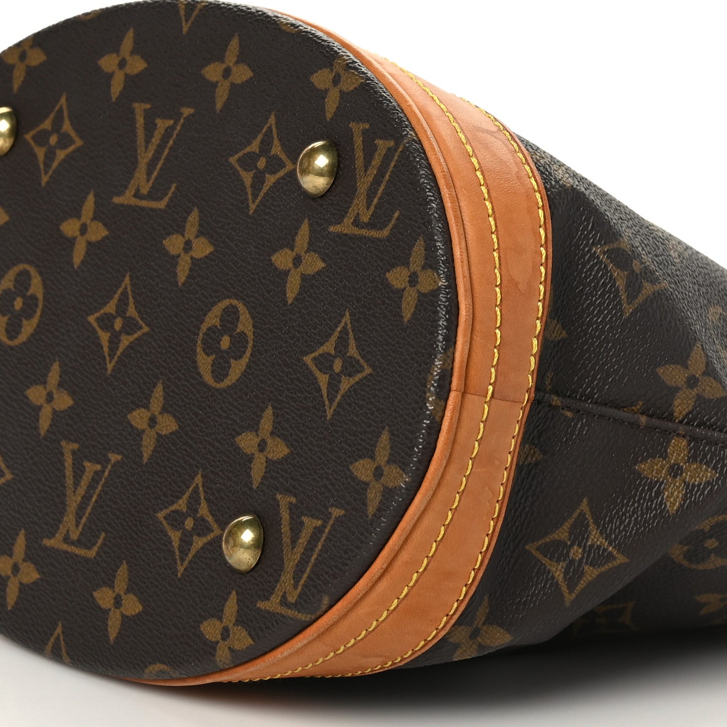 Monogram Petit Bucket 23