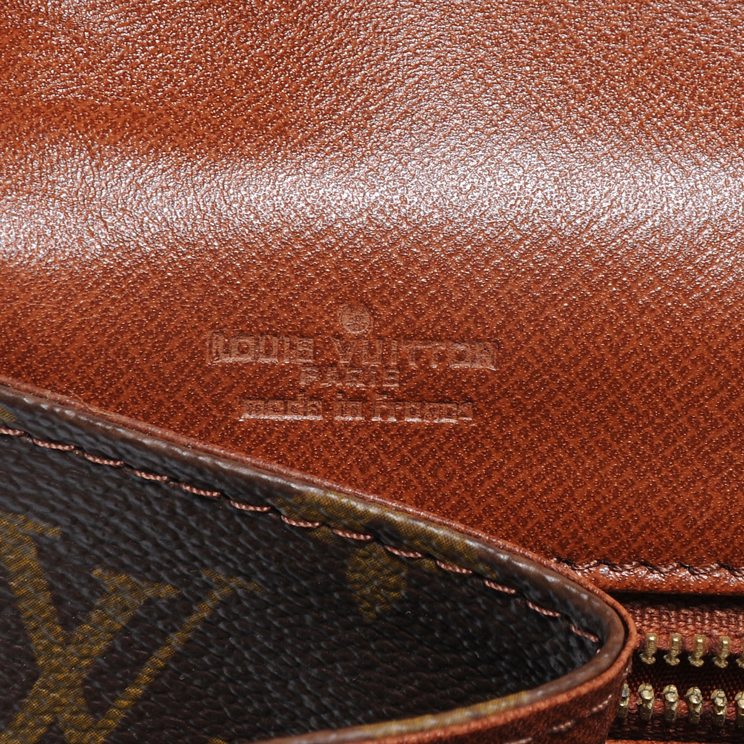 Louis Vuitton Pochette Dame 29 6 of 8